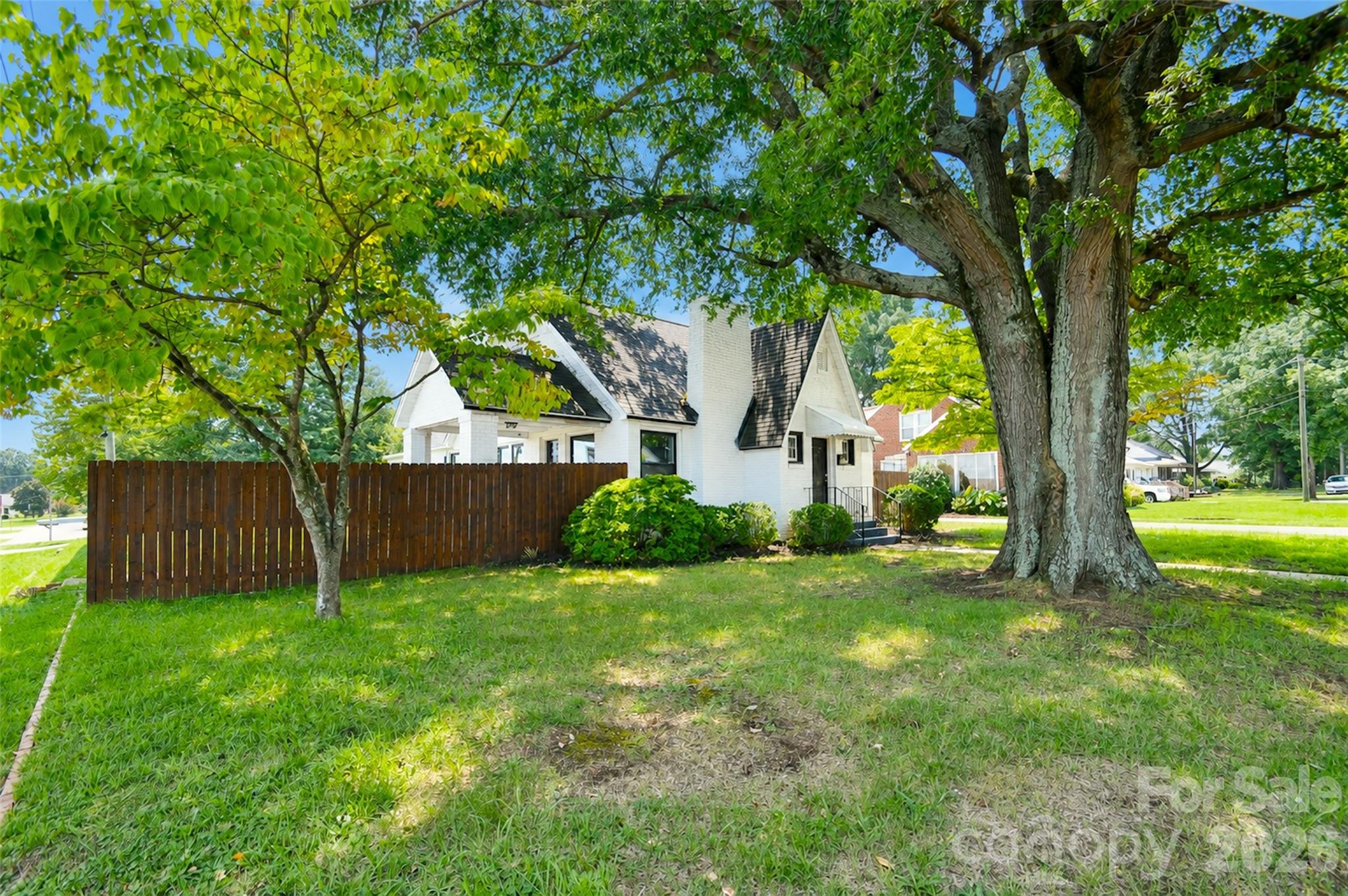 710 Sloop Avenue — Kannapolis