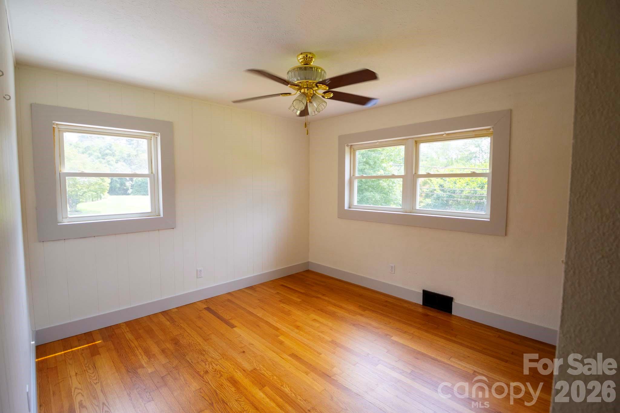317 Brickyard Road — Asheville