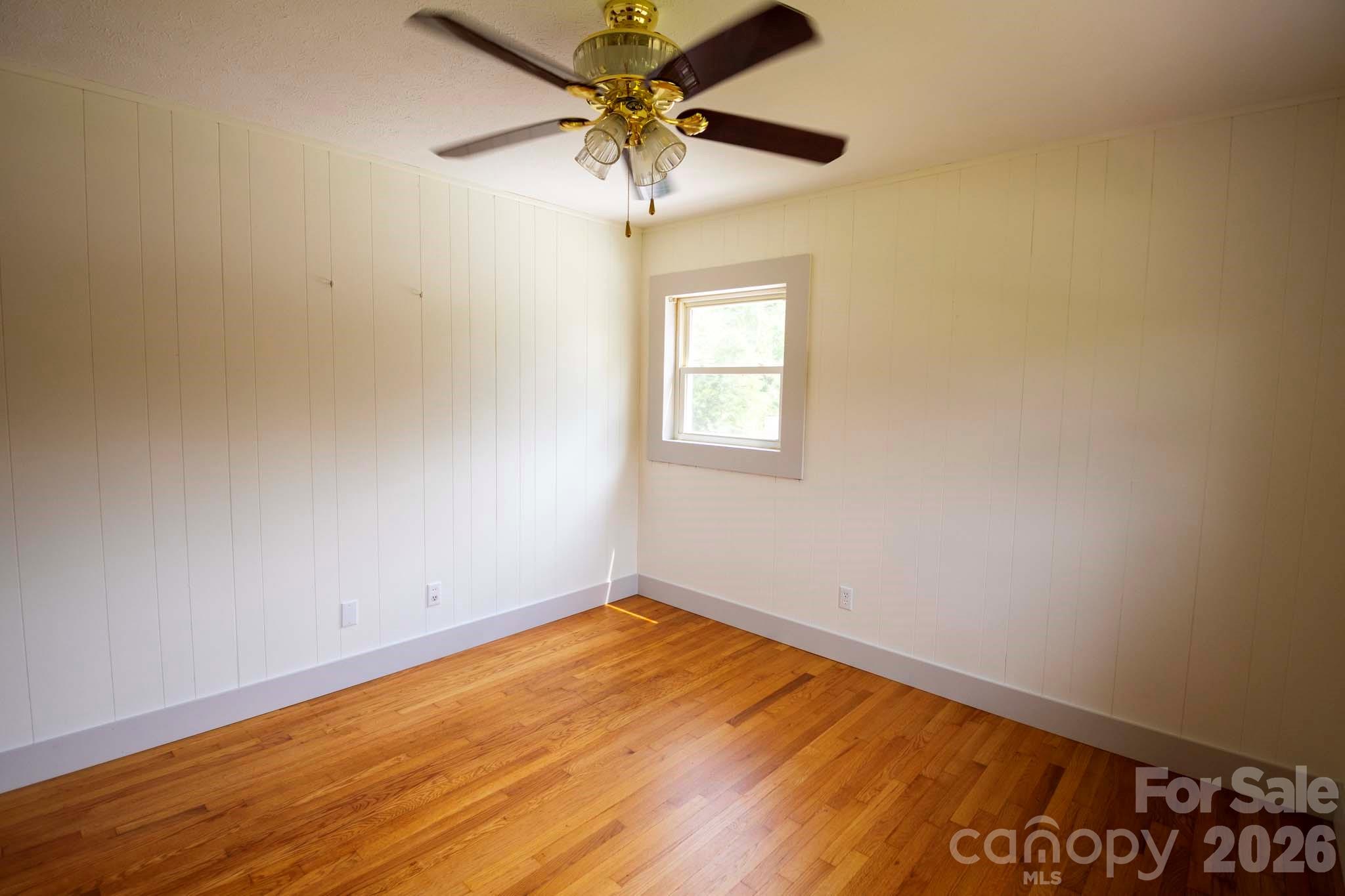 317 Brickyard Road — Asheville