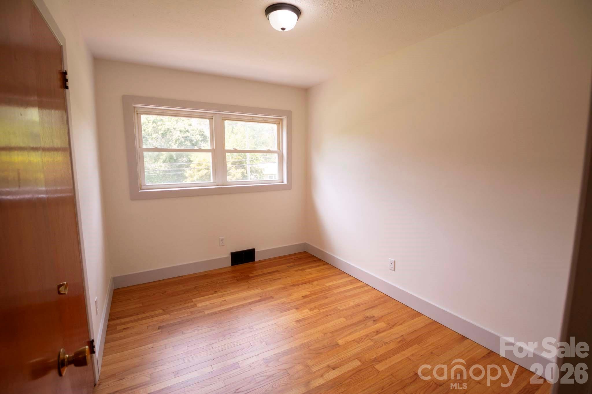 317 Brickyard Road — Asheville