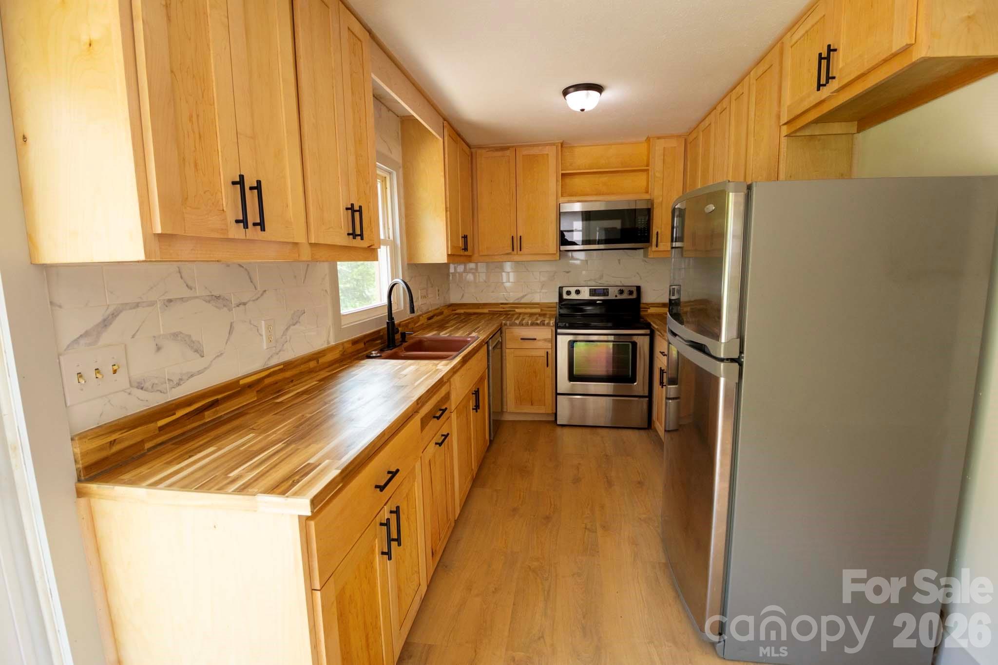 317 Brickyard Road — Asheville