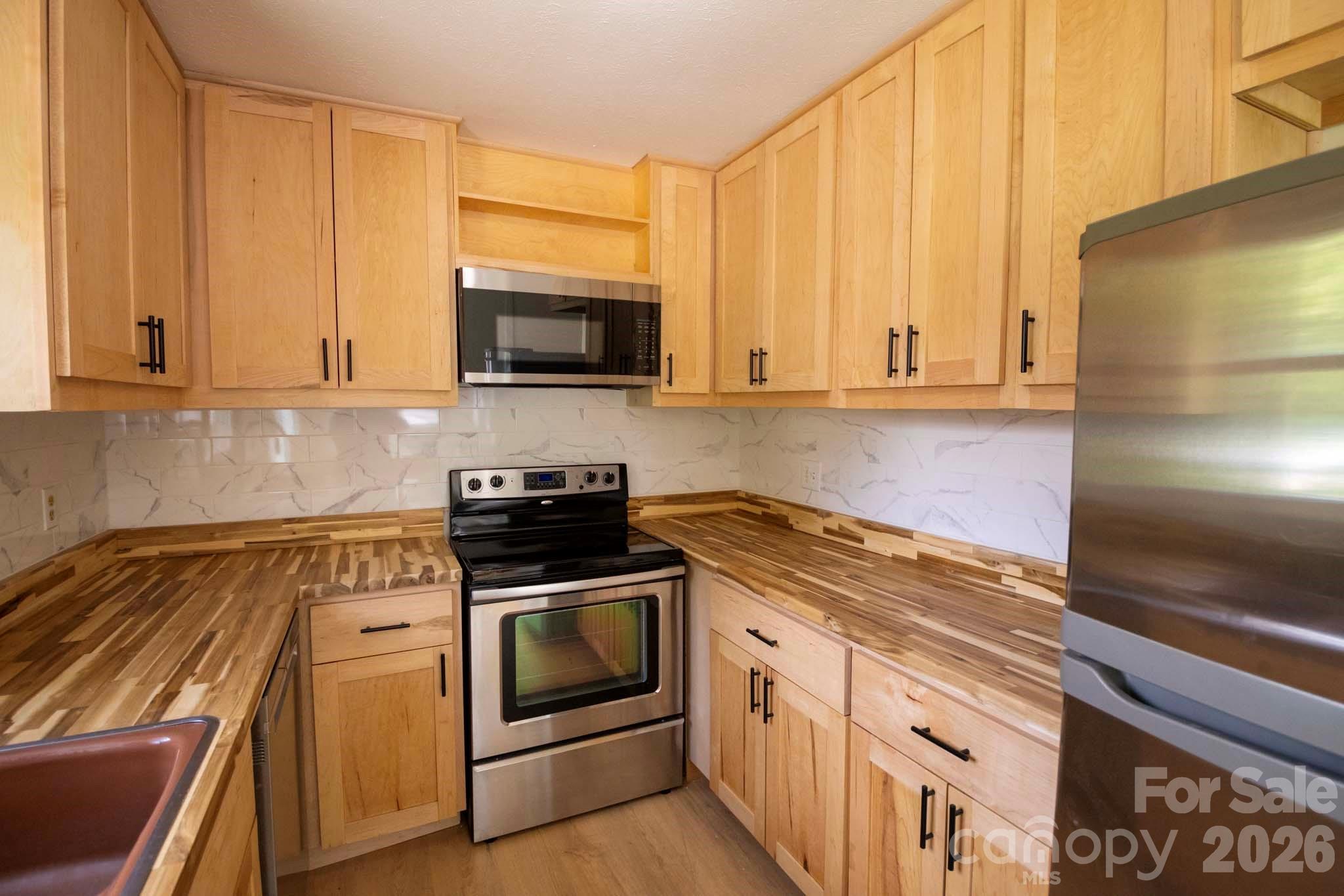 317 Brickyard Road — Asheville