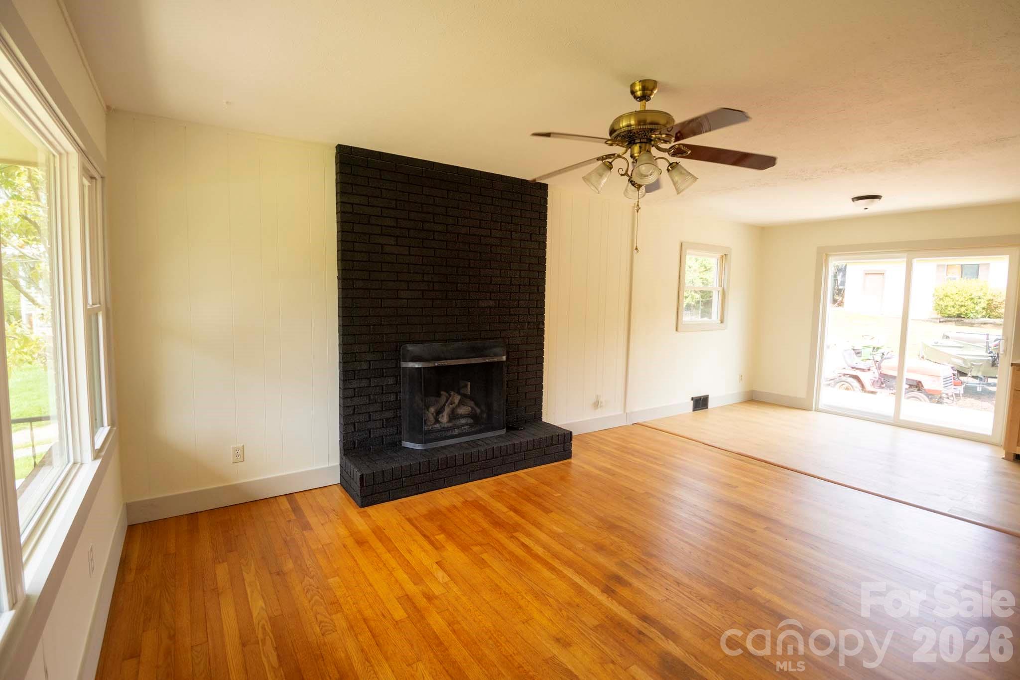 317 Brickyard Road — Asheville