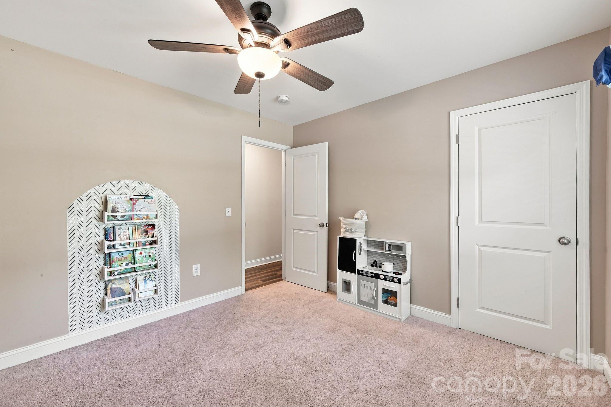 1364 Stroupe Road — Lancaster