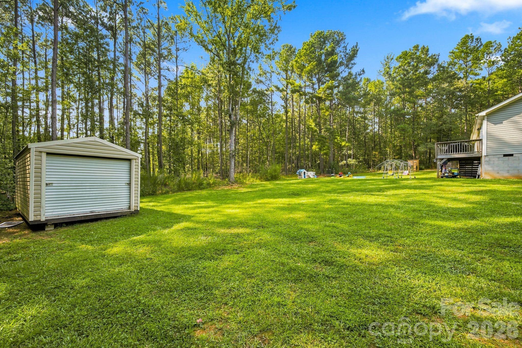 1364 Stroupe Road — Lancaster