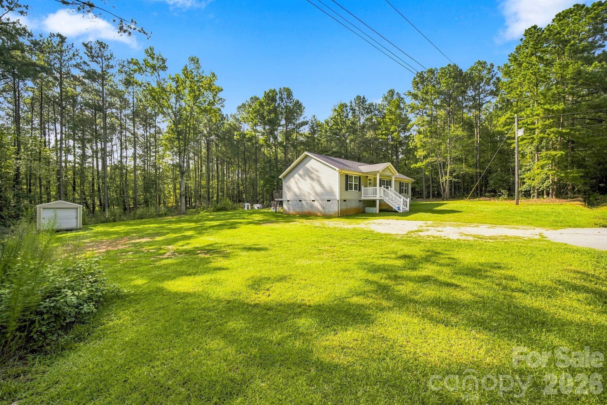1364 Stroupe Road — Lancaster