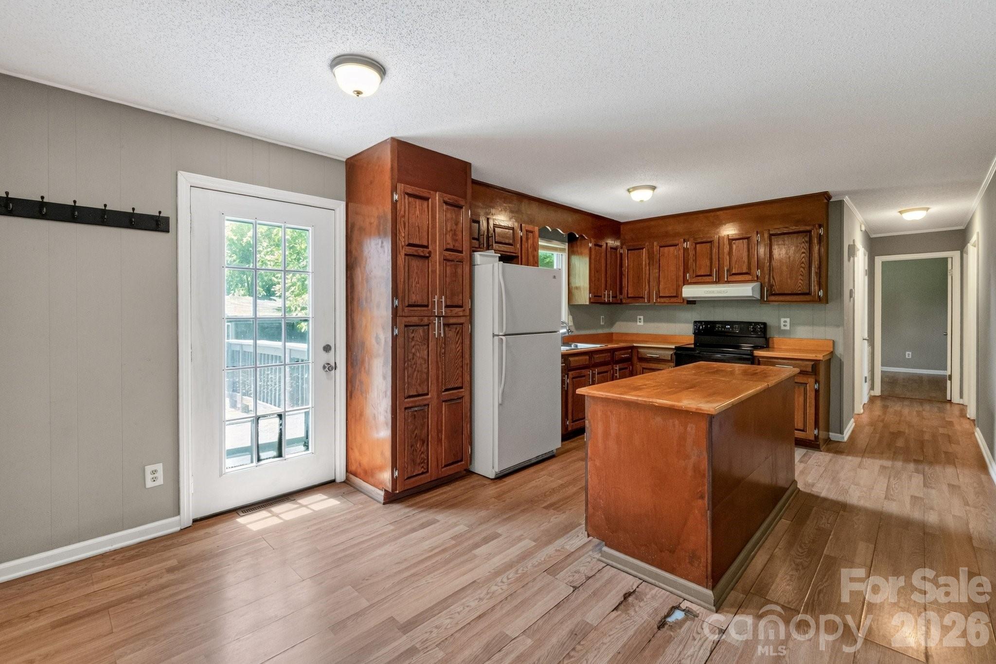 123 Robinette Lane — Statesville