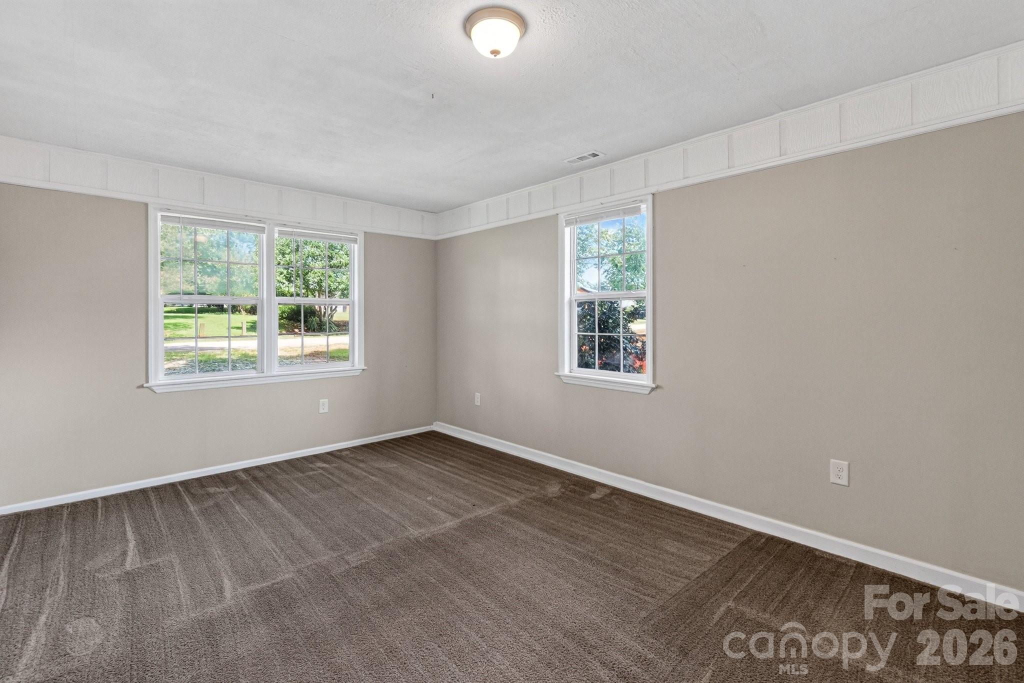 123 Robinette Lane — Statesville