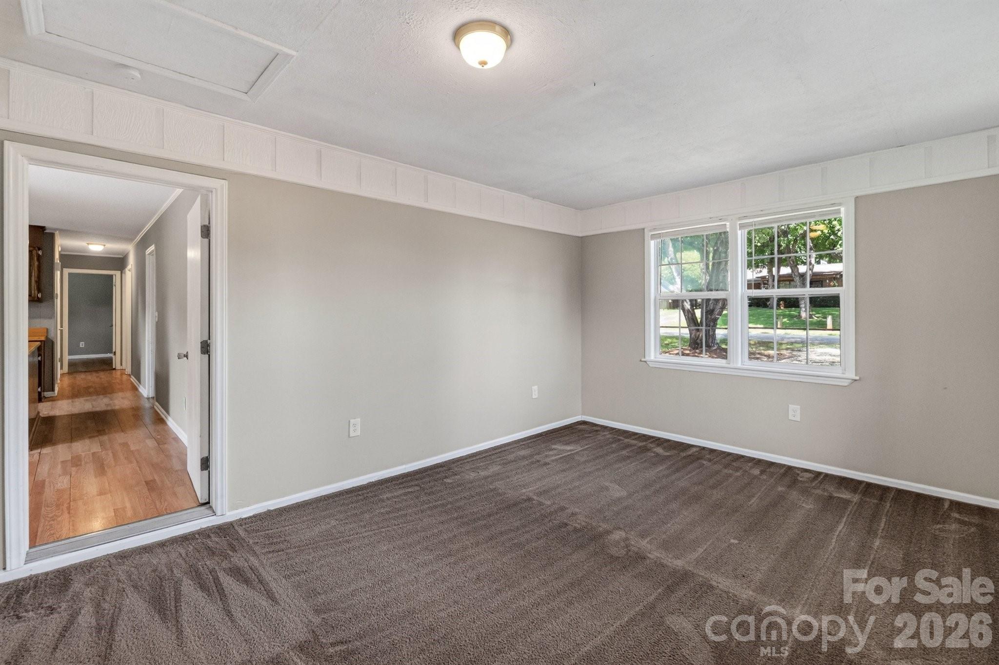 123 Robinette Lane — Statesville
