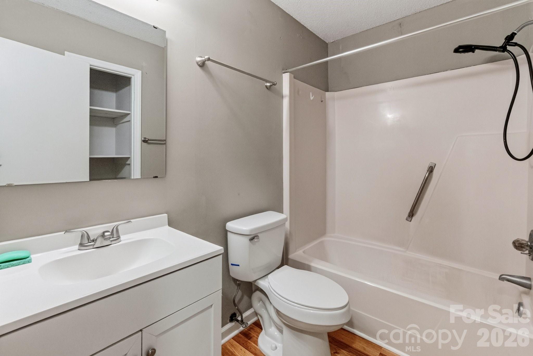 123 Robinette Lane — Statesville