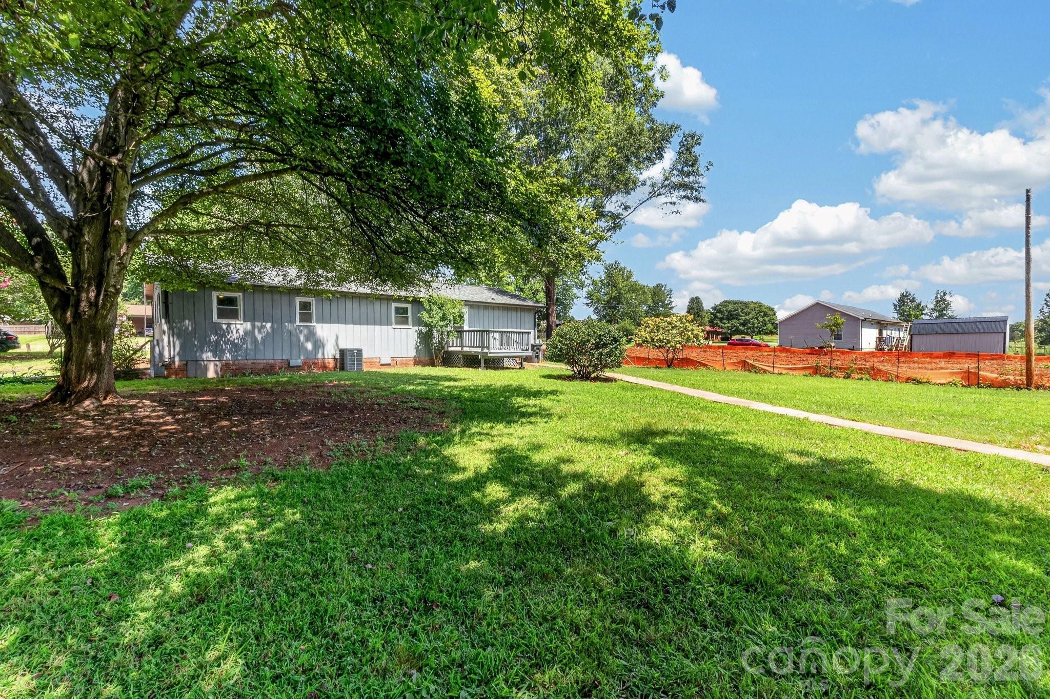123 Robinette Lane — Statesville