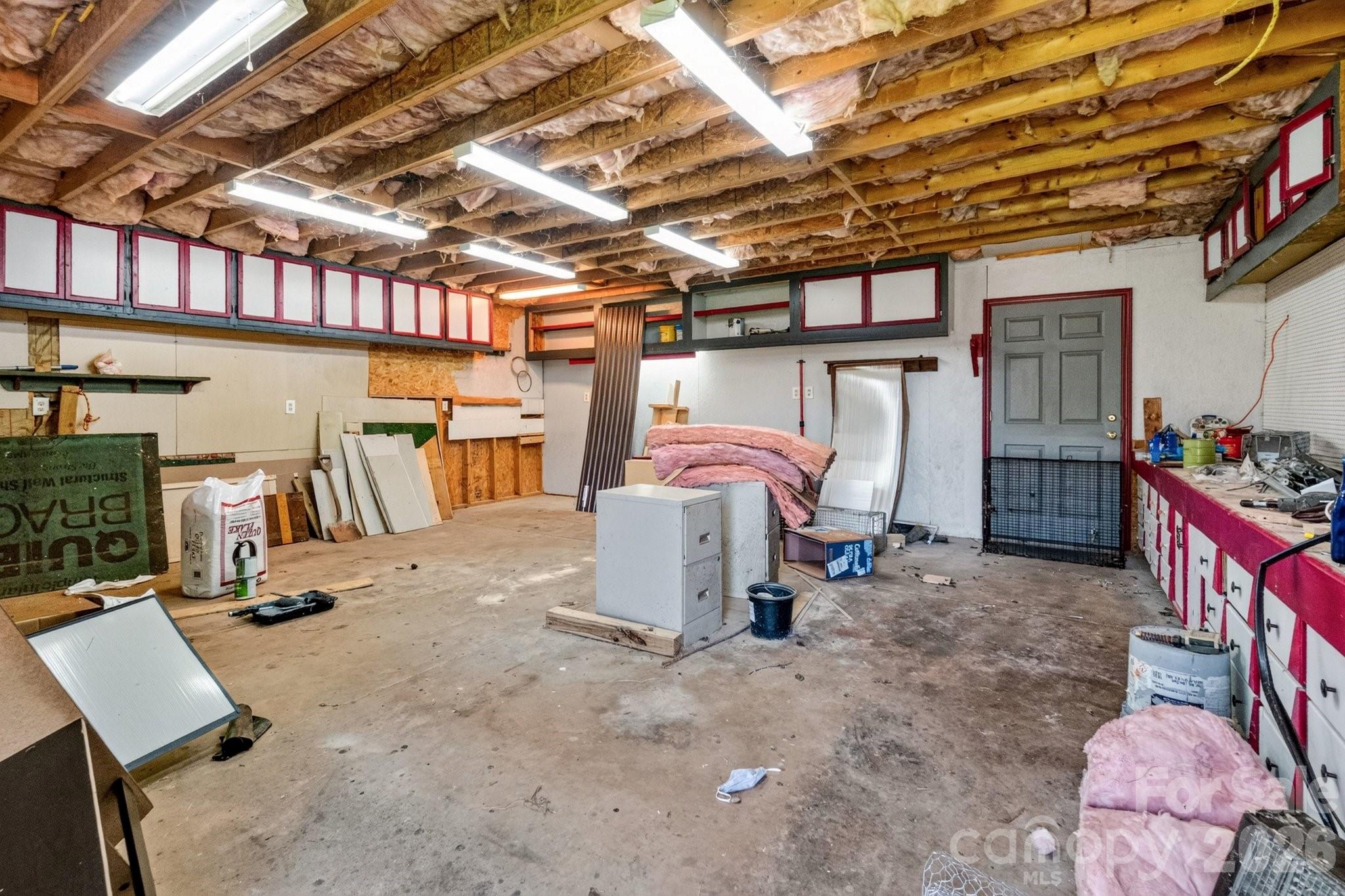 123 Robinette Lane — Statesville