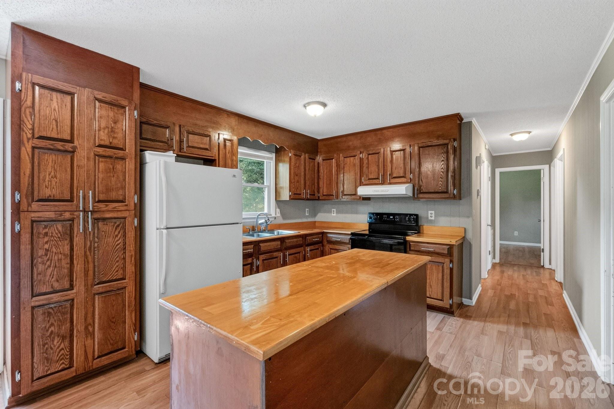 123 Robinette Lane — Statesville