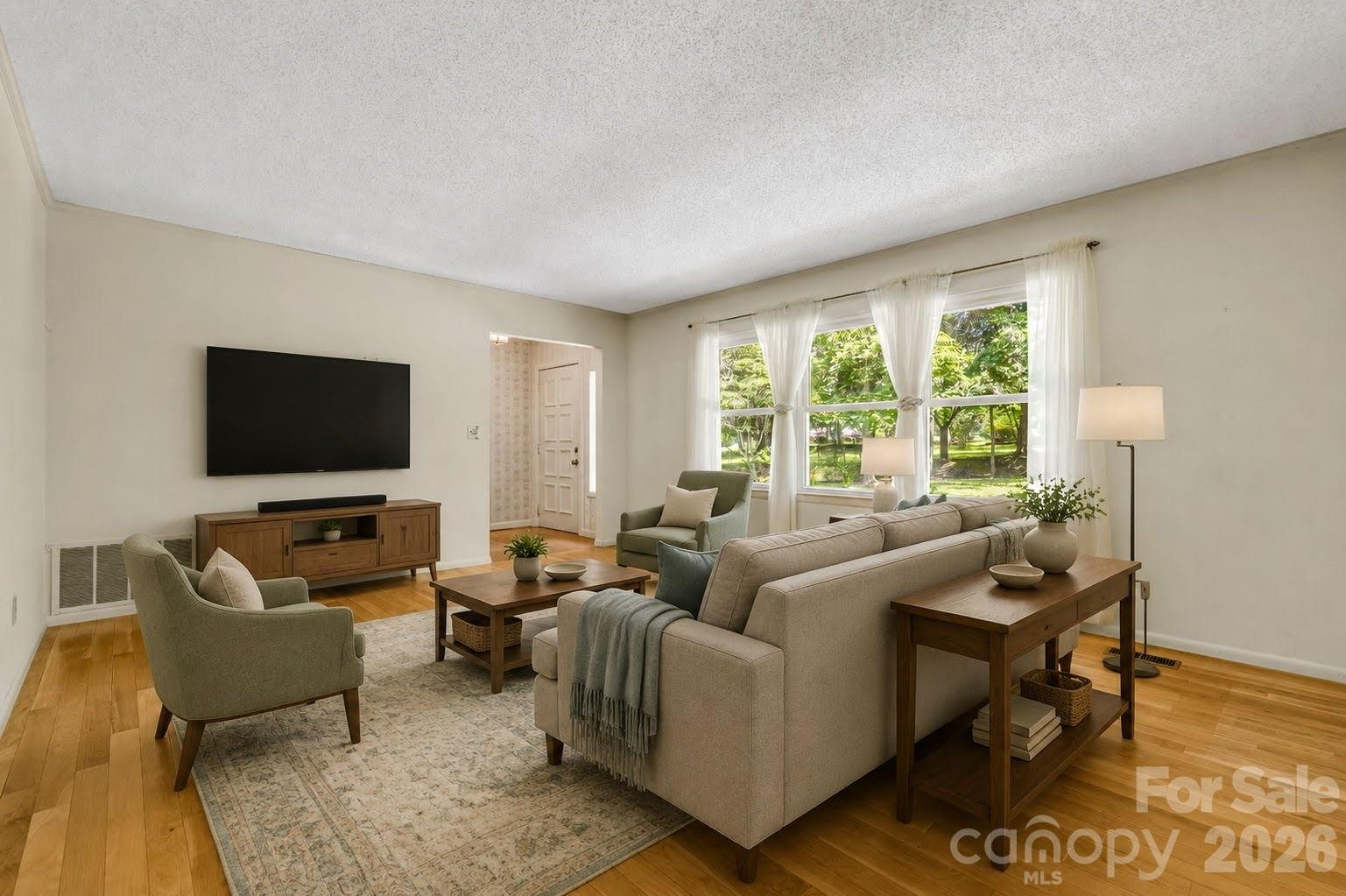 11 E Ridgeway Drive — Weaverville