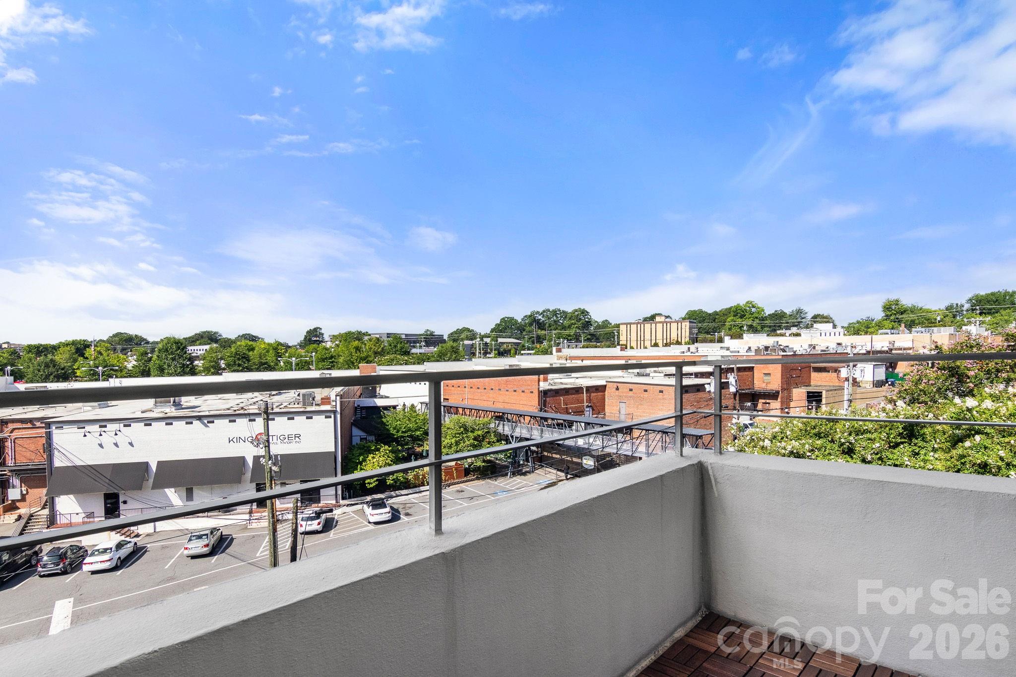 1300 Reece Road #412 — Charlotte