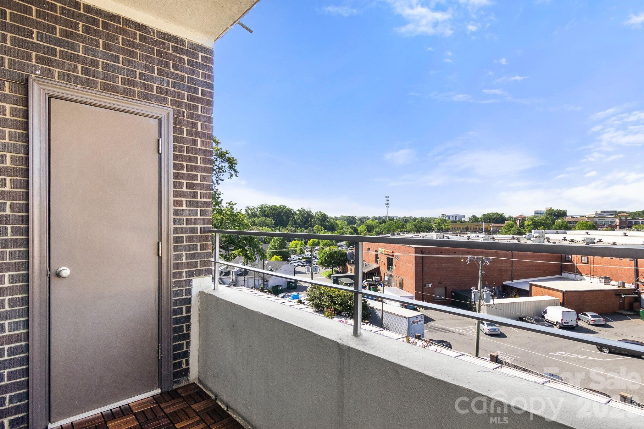 1300 Reece Road #412 — Charlotte