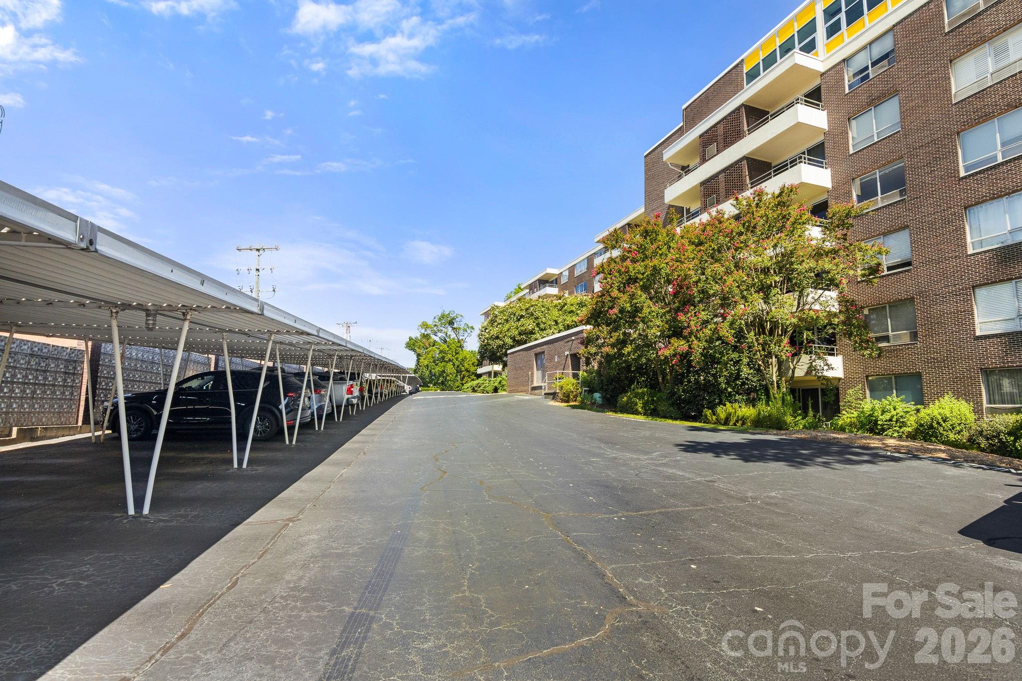 1300 Reece Road #412 — Charlotte