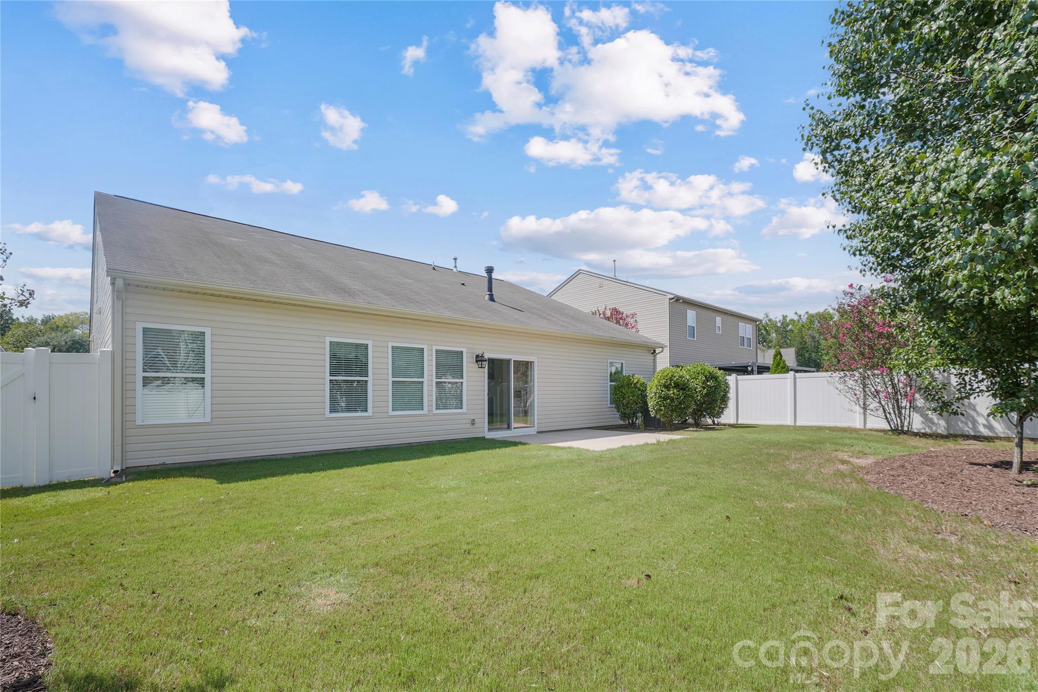 13201 Ferguson Forest Drive — Charlotte