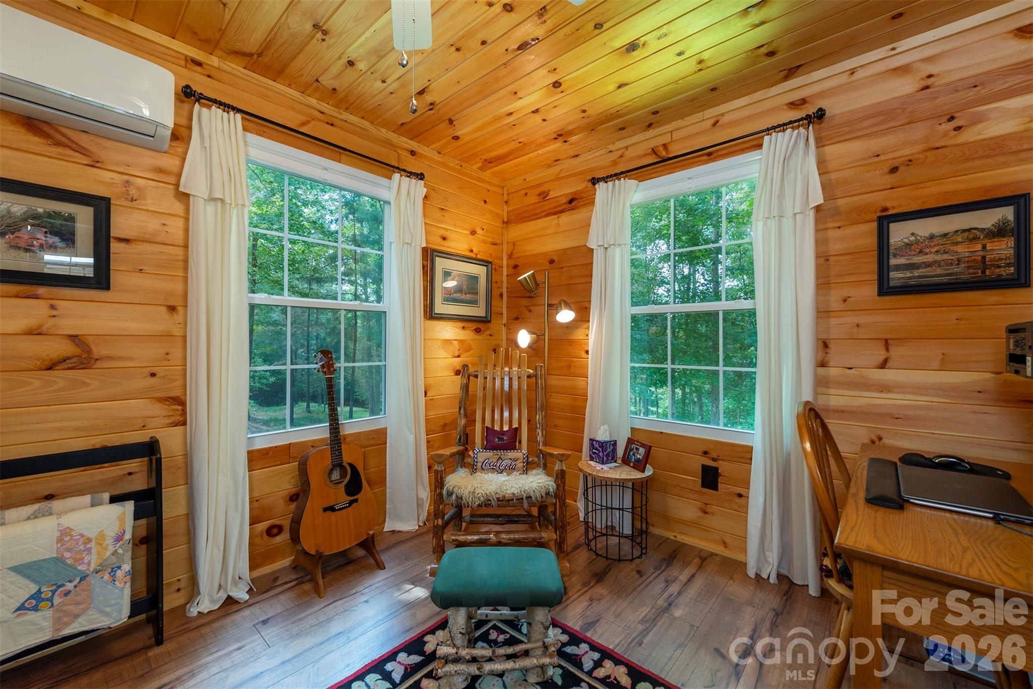 4895 Hudlow Road — Union Mills