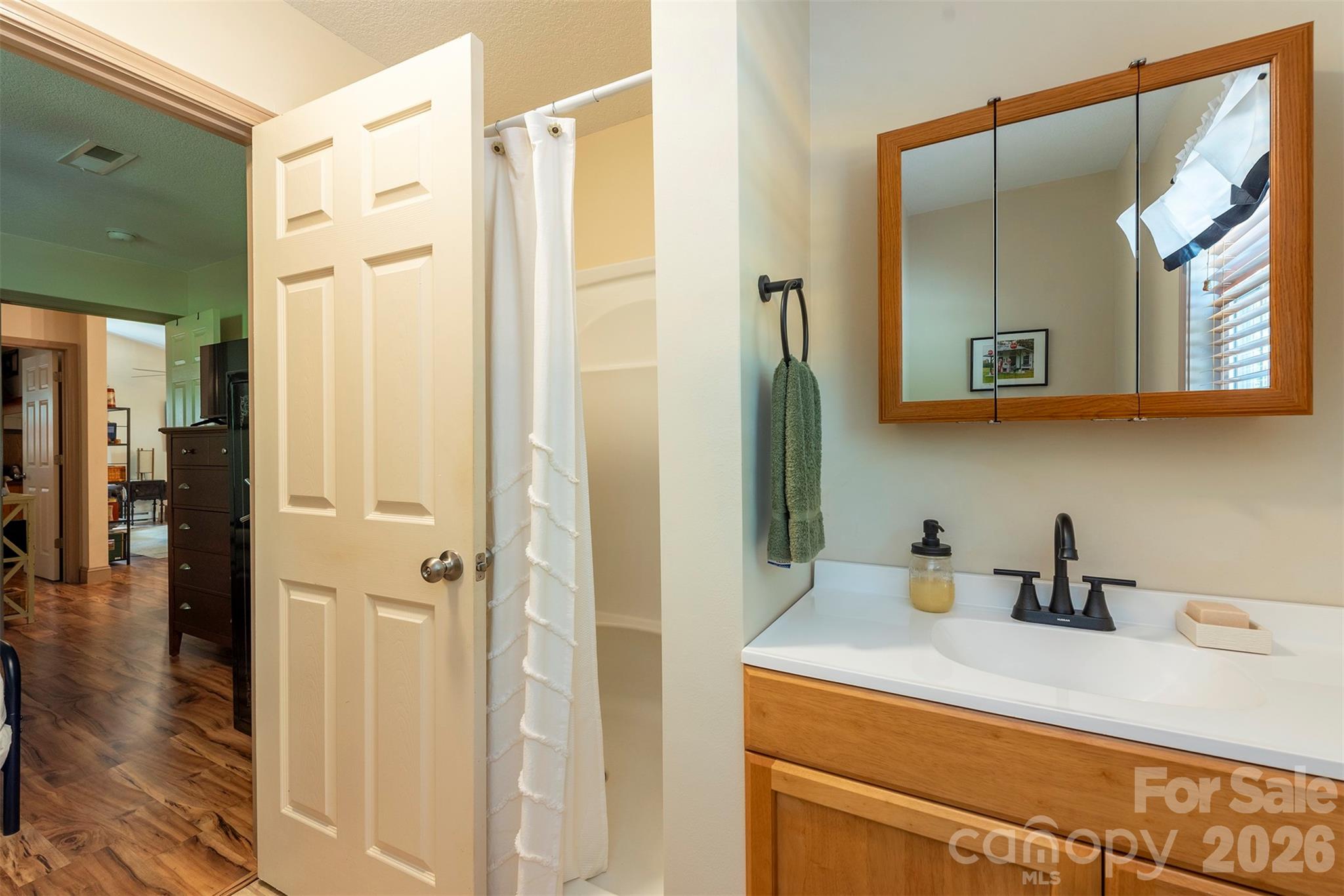 4895 Hudlow Road — Union Mills
