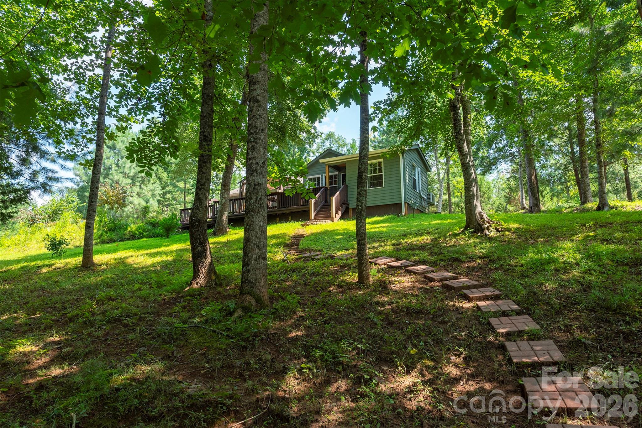 4895 Hudlow Road — Union Mills