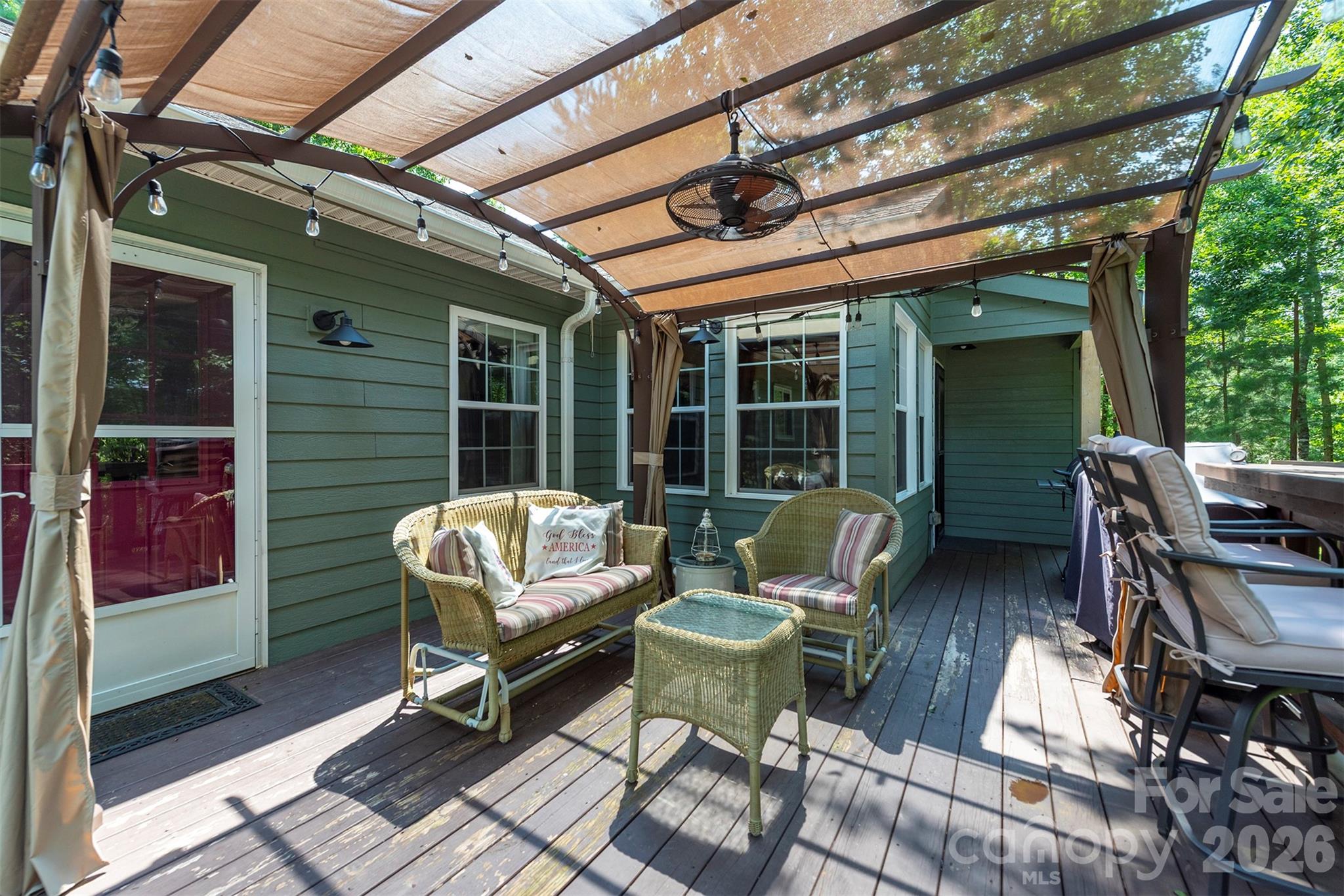 4895 Hudlow Road — Union Mills