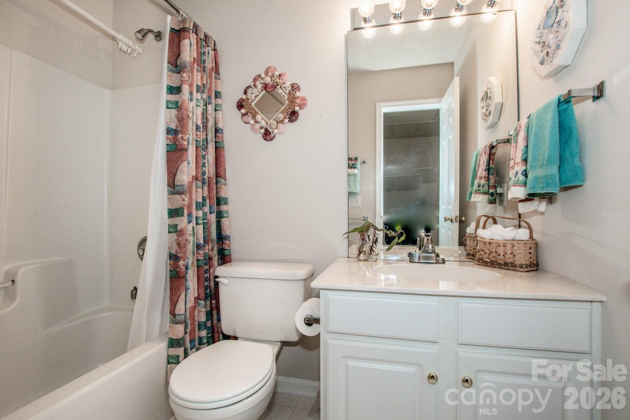 3233 Mannington Drive — Charlotte