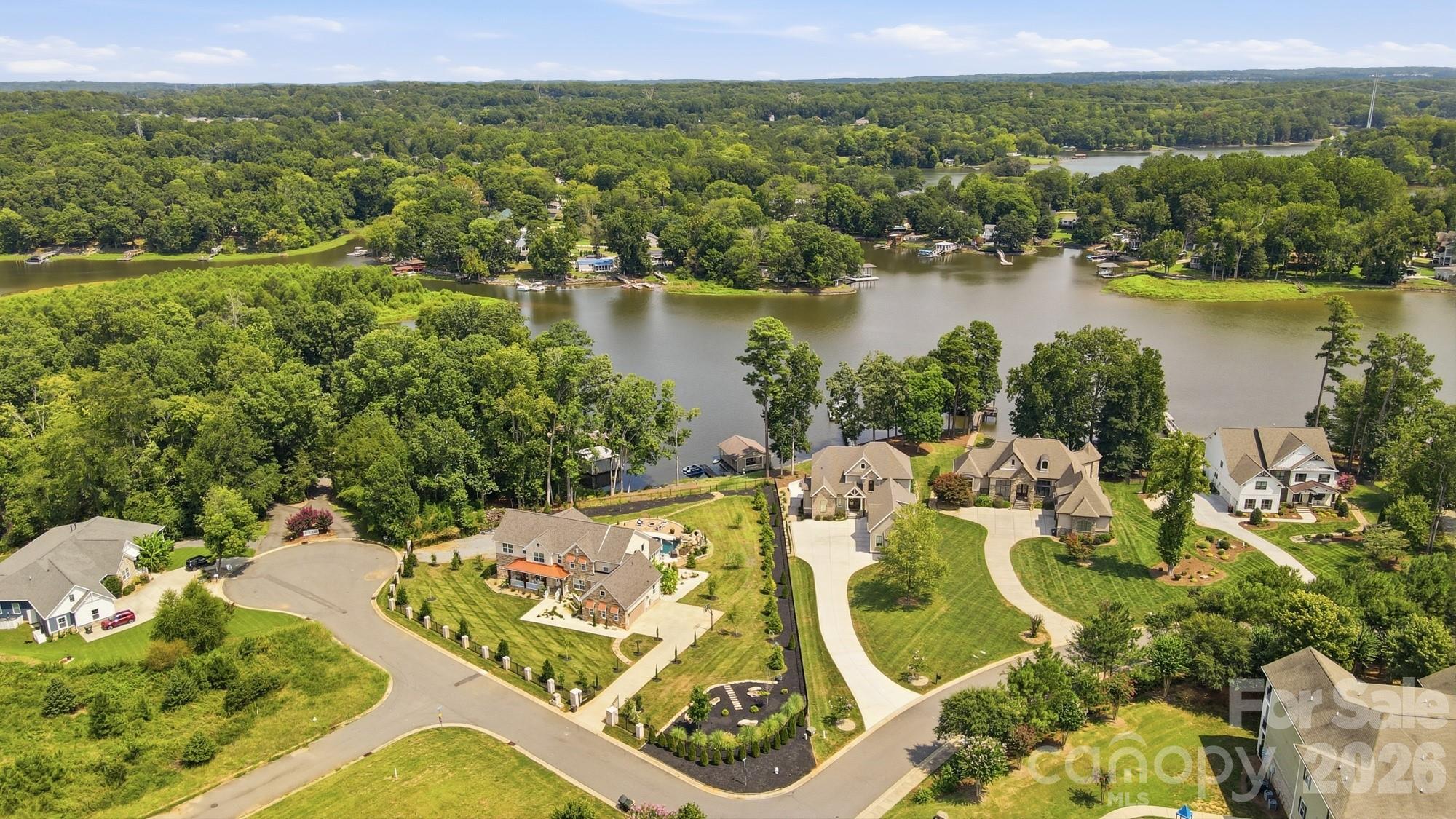 1920 Marlin Drive — Lake Wylie