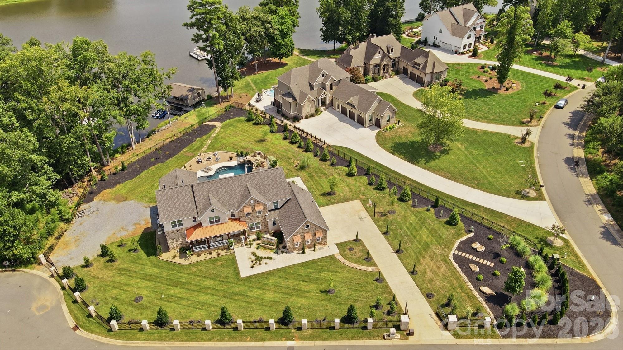1920 Marlin Drive — Lake Wylie