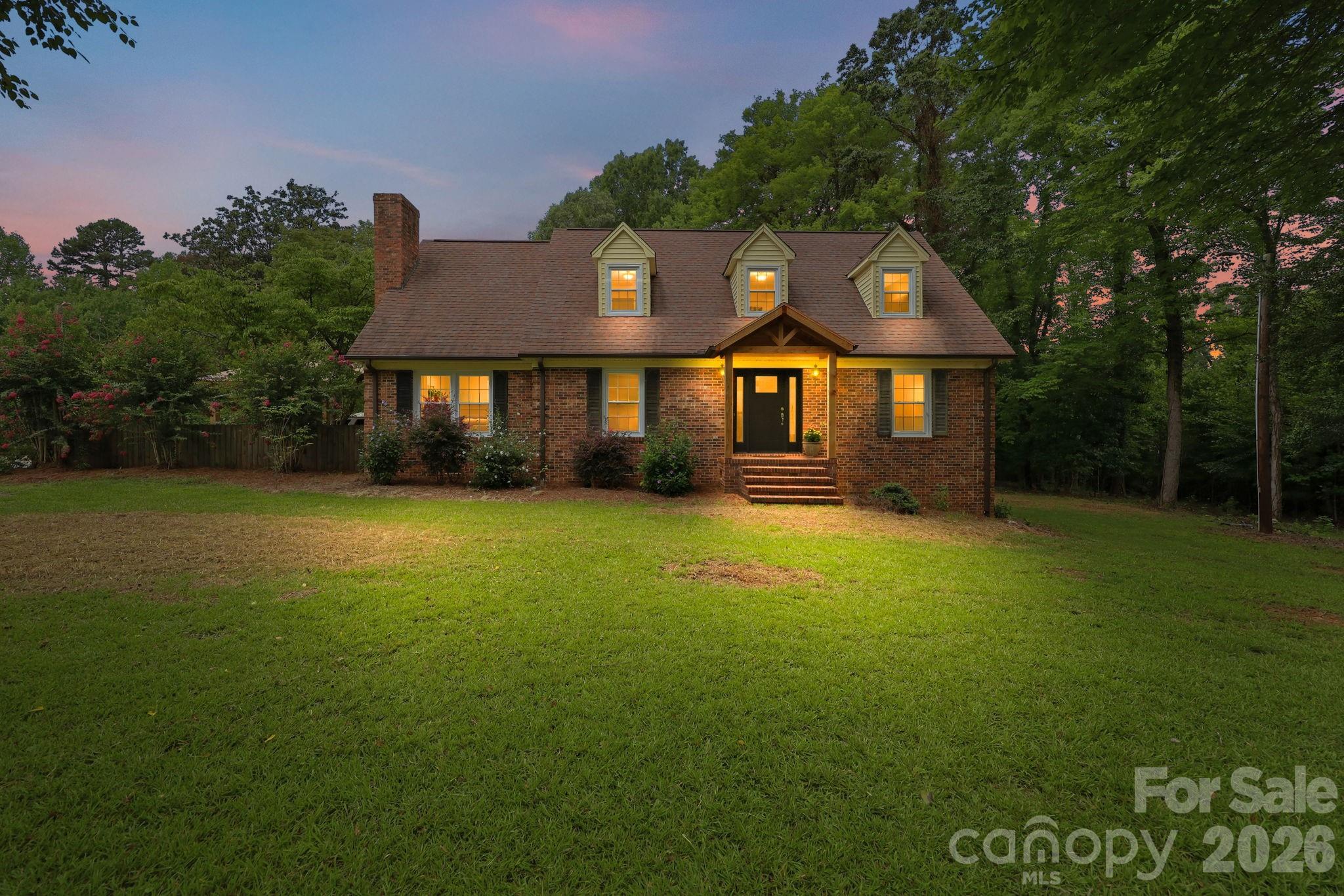 360 Small Road — Randleman