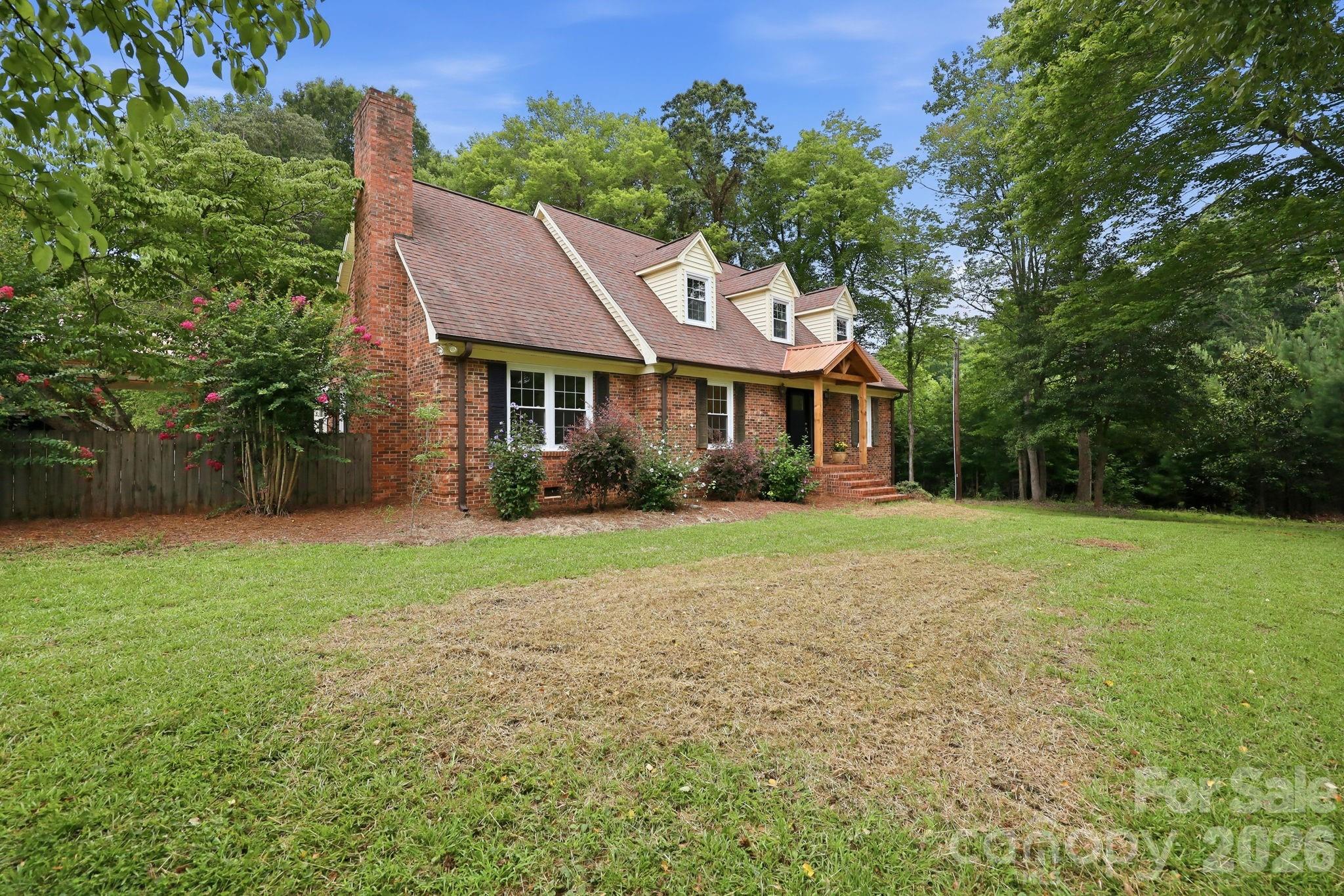 360 Small Road — Randleman