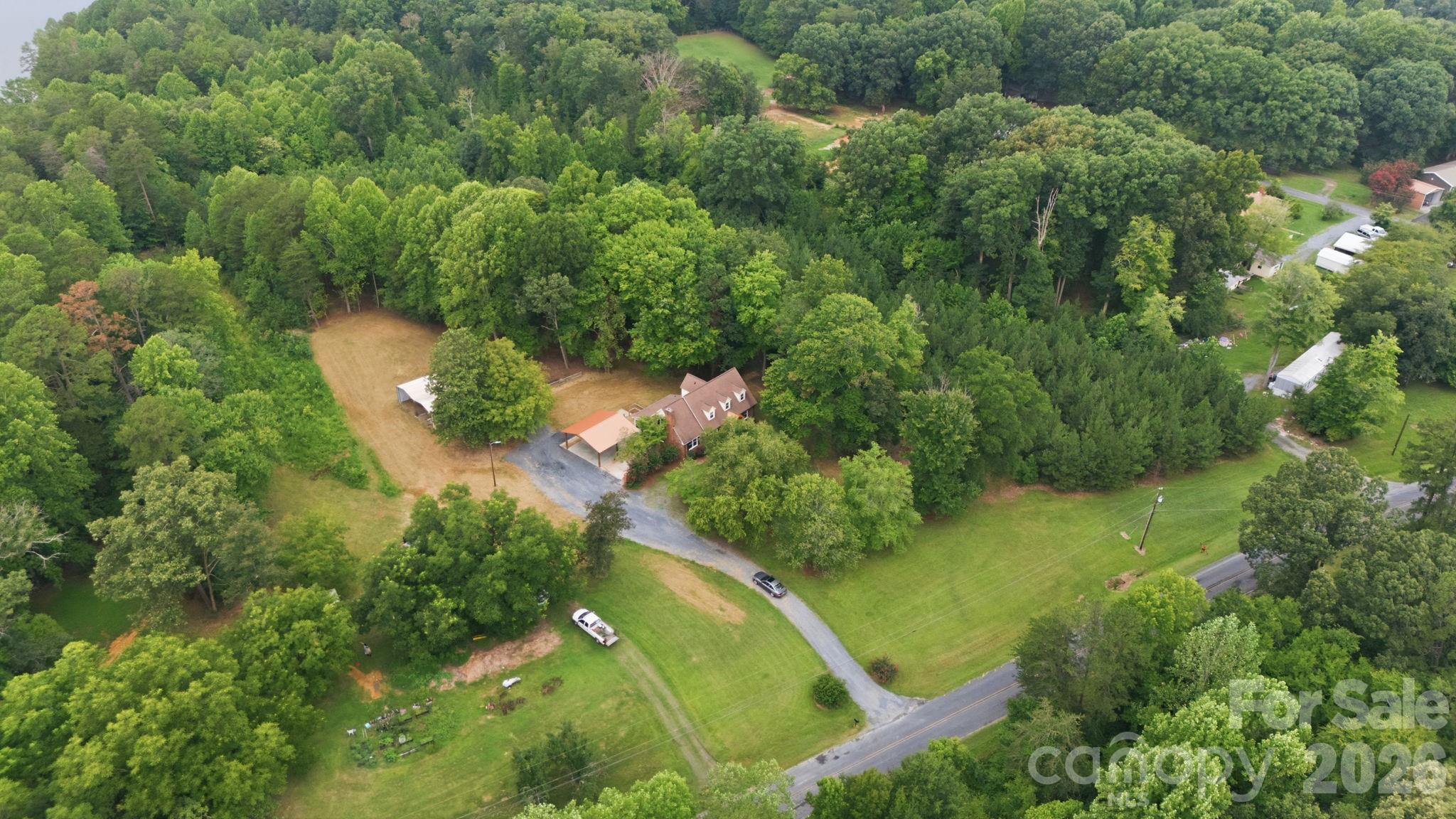 360 Small Road — Randleman