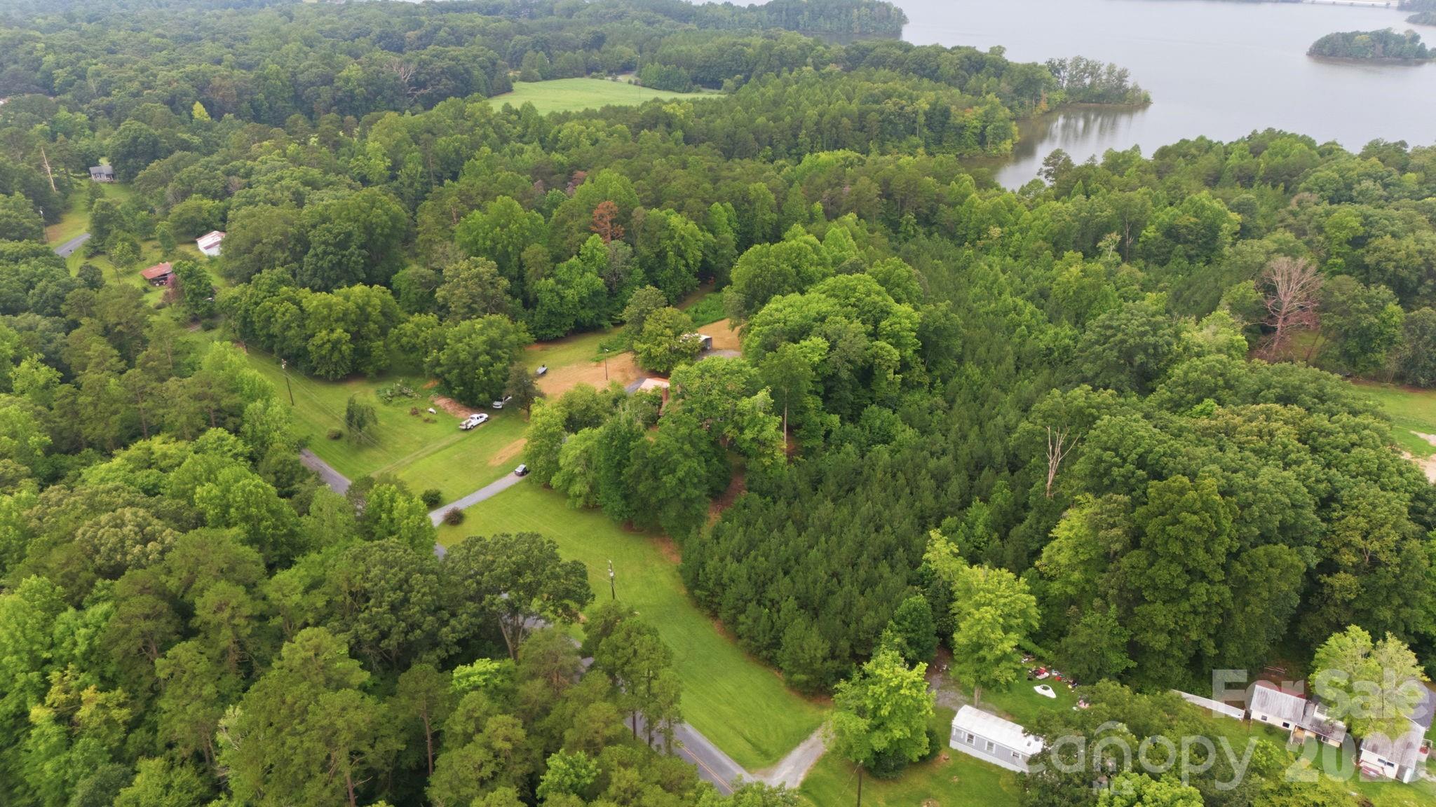 360 Small Road — Randleman