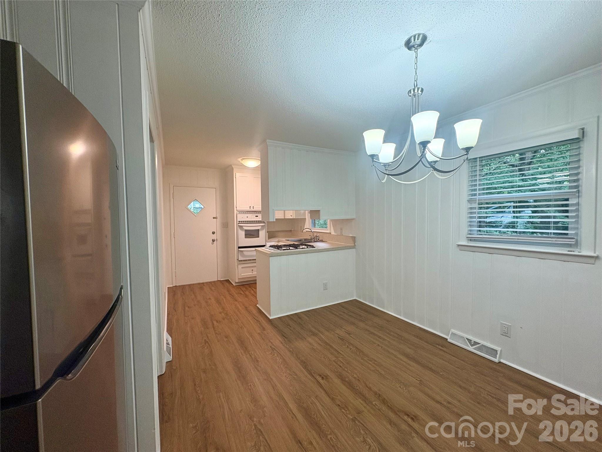 109 Holly Drive — Mount Holly