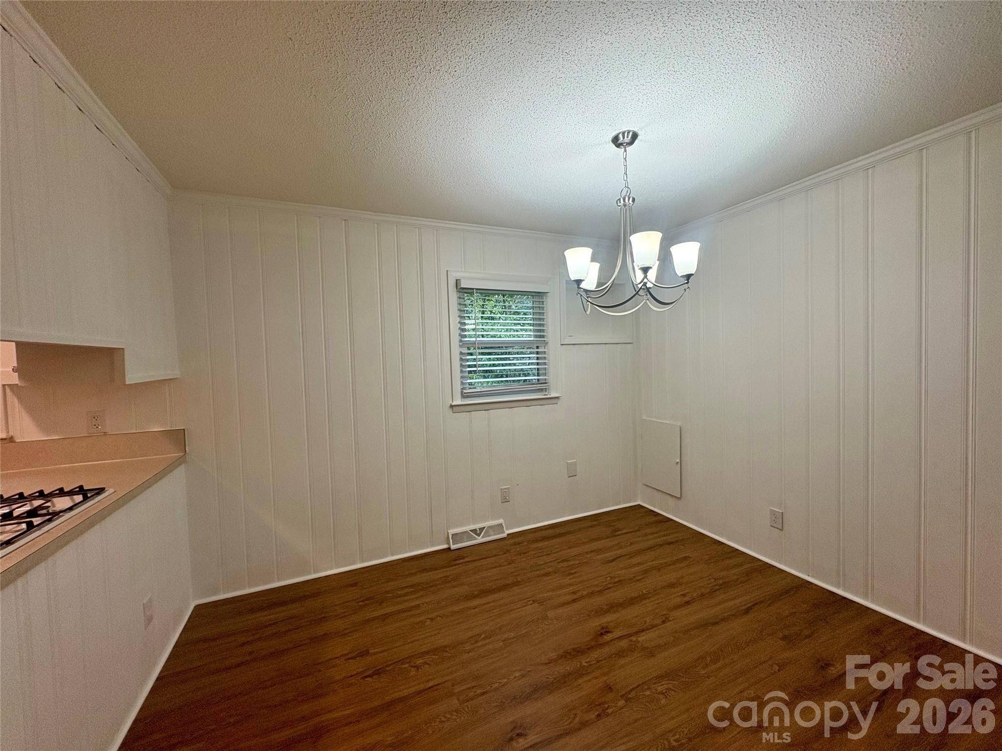 109 Holly Drive — Mount Holly