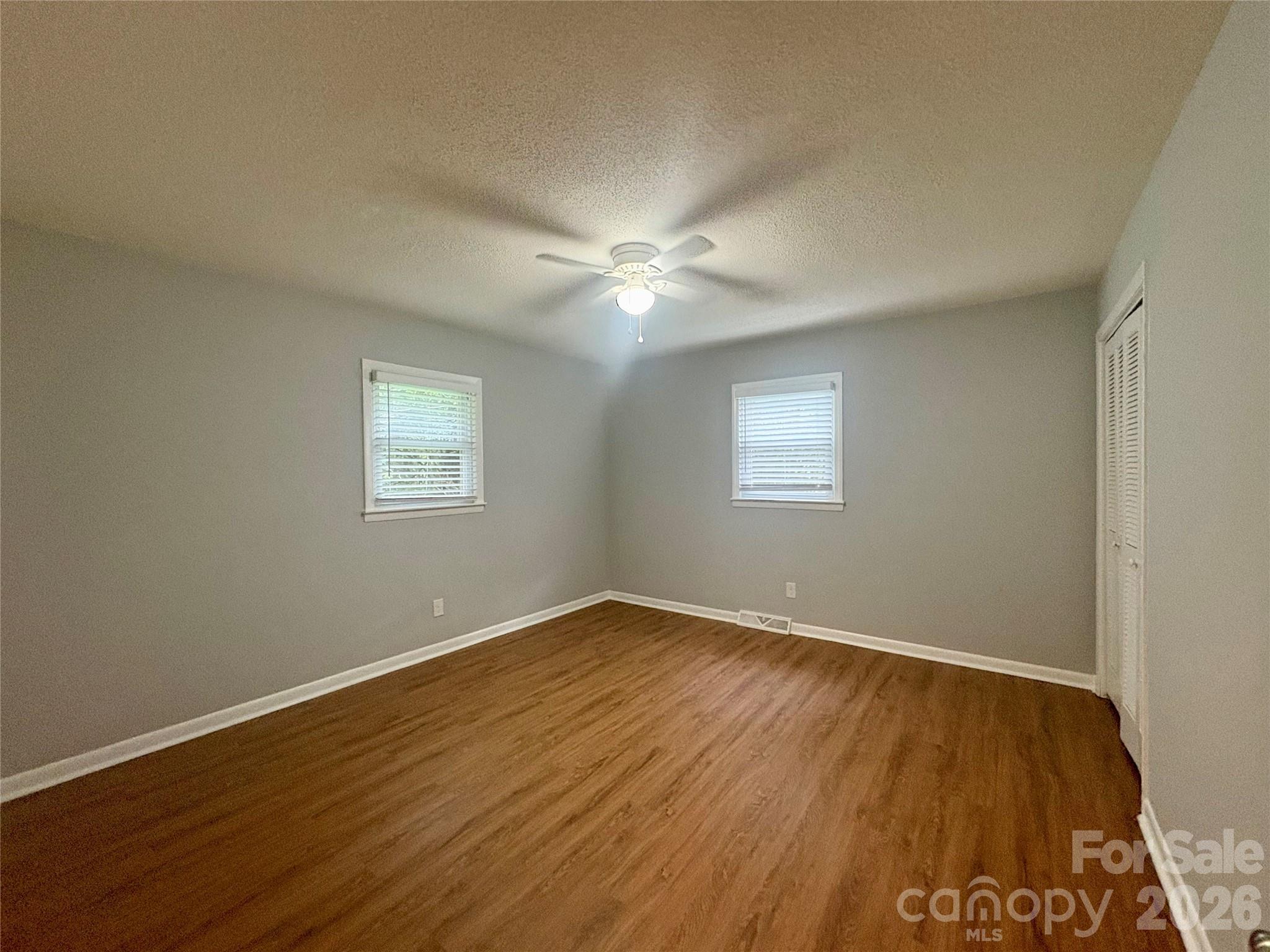 109 Holly Drive — Mount Holly