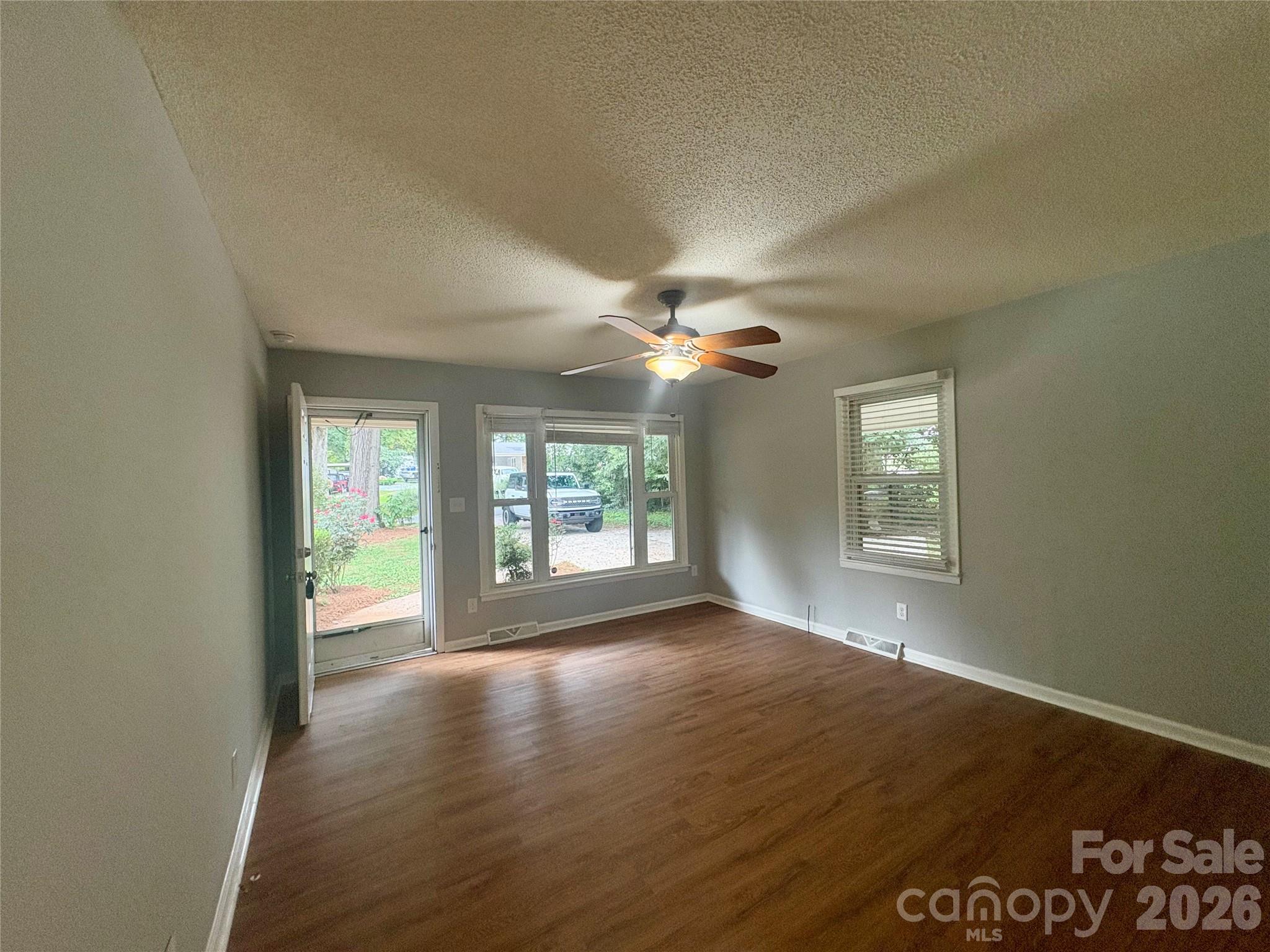 109 Holly Drive — Mount Holly
