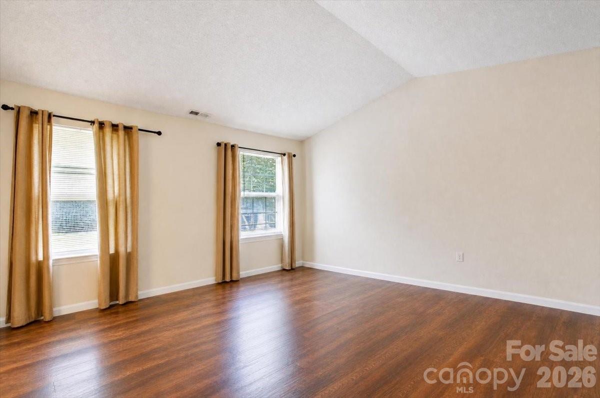 2809 Trestle Court SW — Concord