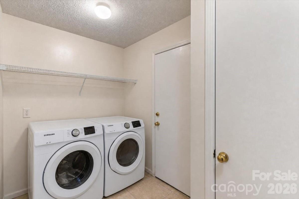 2809 Trestle Court SW — Concord
