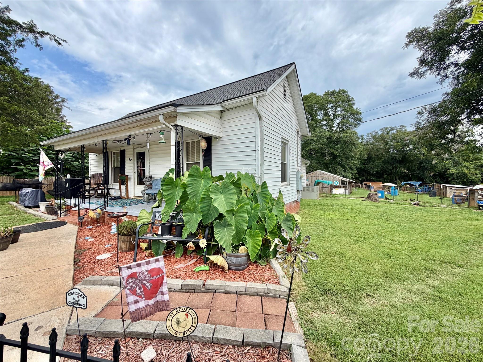 45 Alexander Road — Stony Point