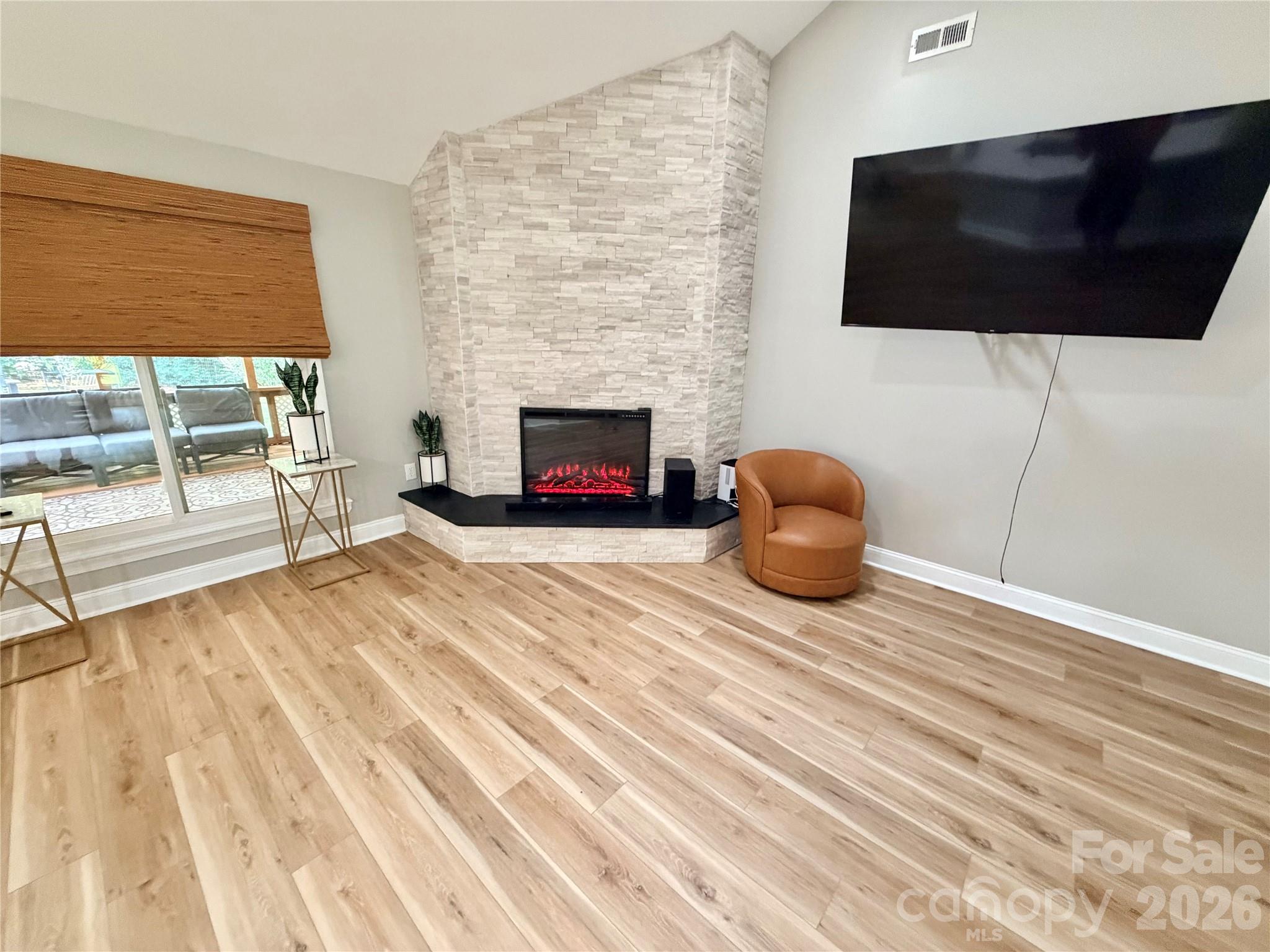 6836 Pin Oak Court — Charlotte