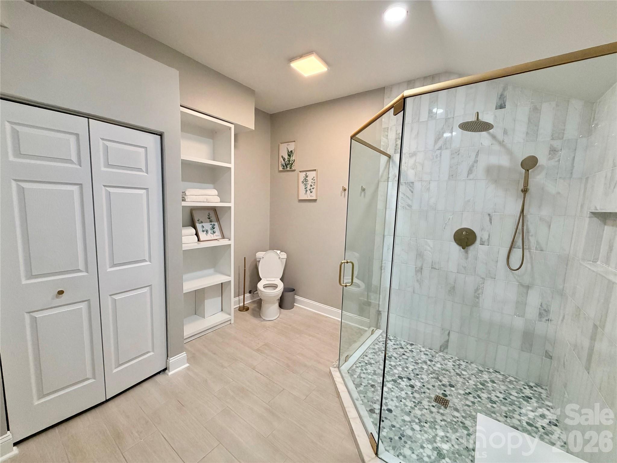 6836 Pin Oak Court — Charlotte