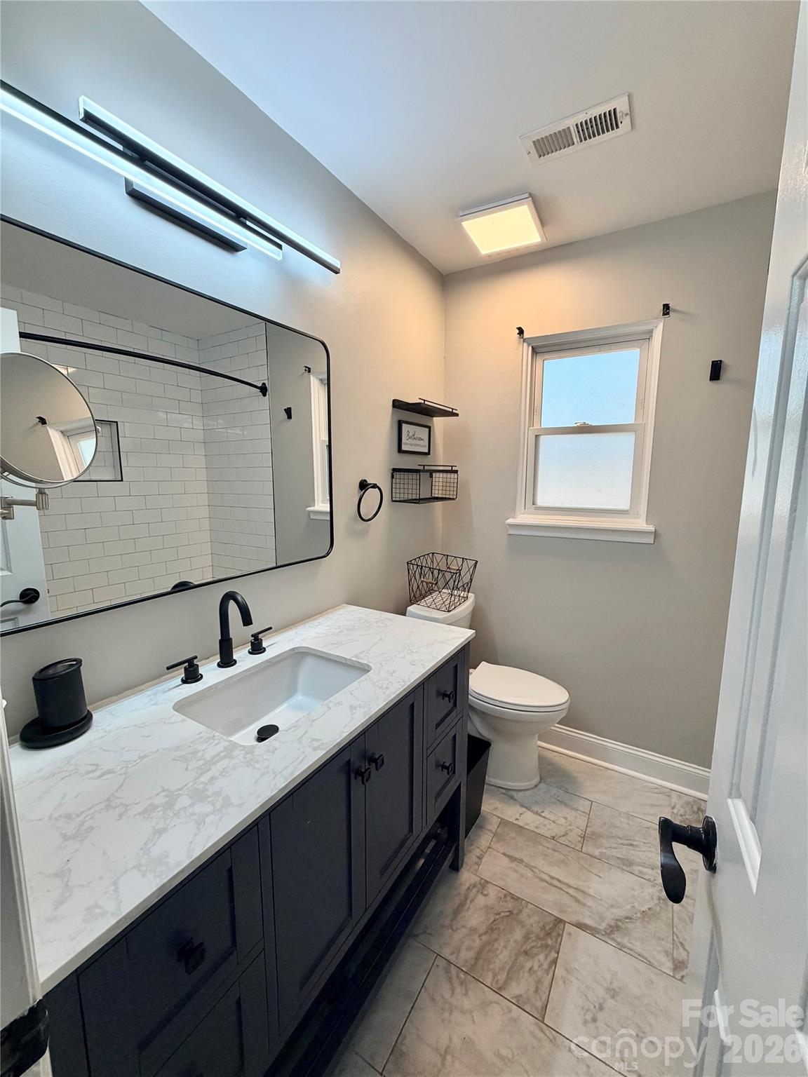 6836 Pin Oak Court — Charlotte