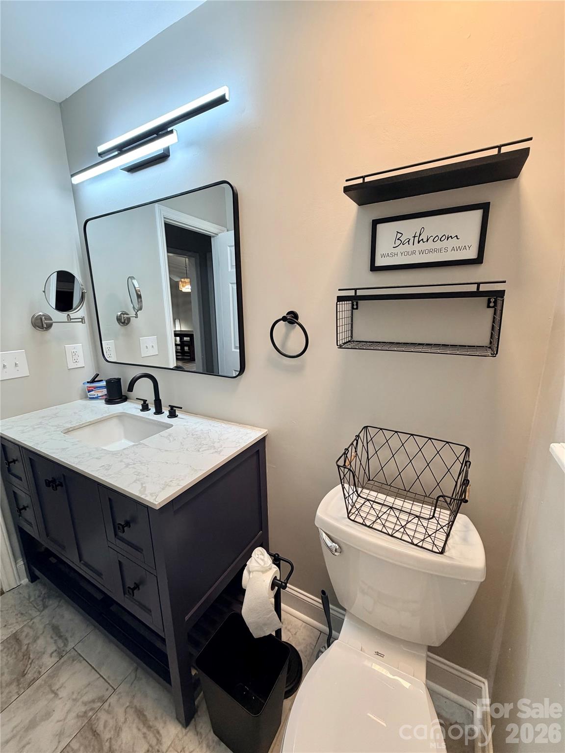 6836 Pin Oak Court — Charlotte