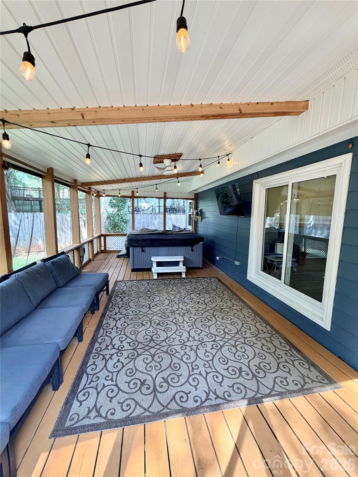 6836 Pin Oak Court — Charlotte