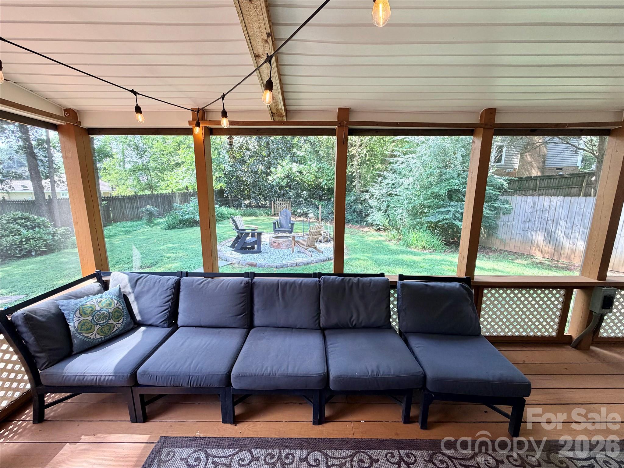 6836 Pin Oak Court — Charlotte