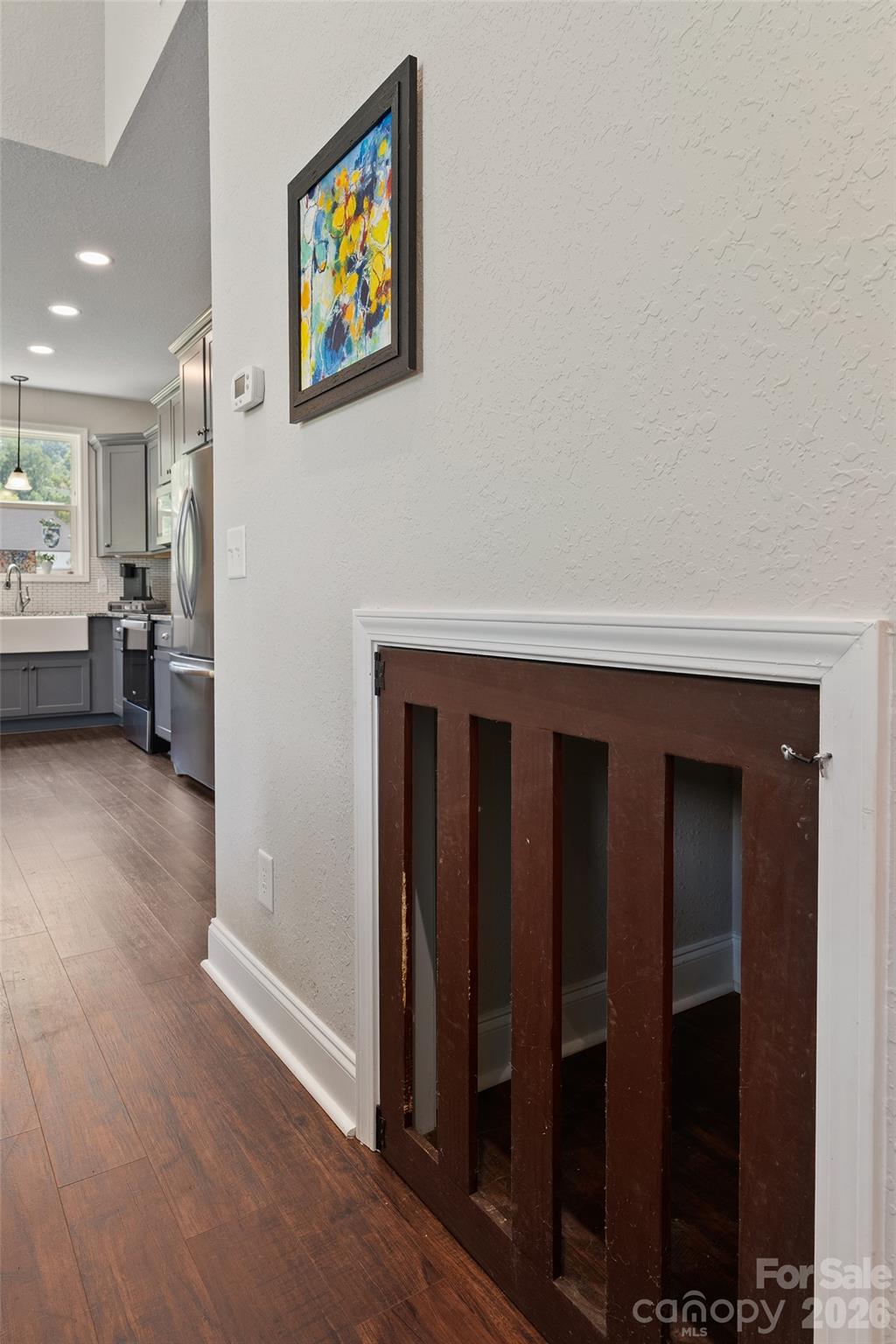 31 Baby Bear Cove — Clyde