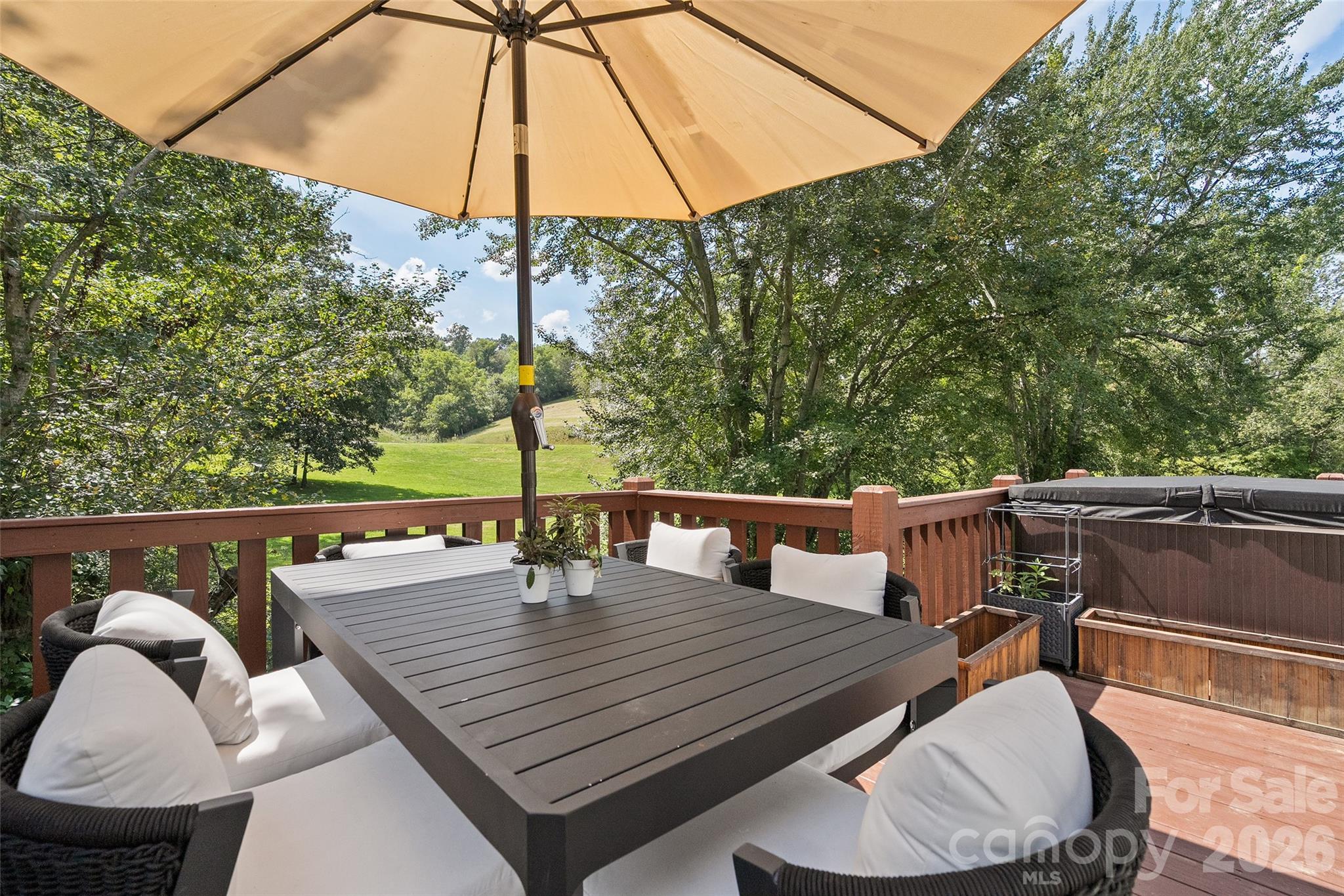31 Baby Bear Cove — Clyde