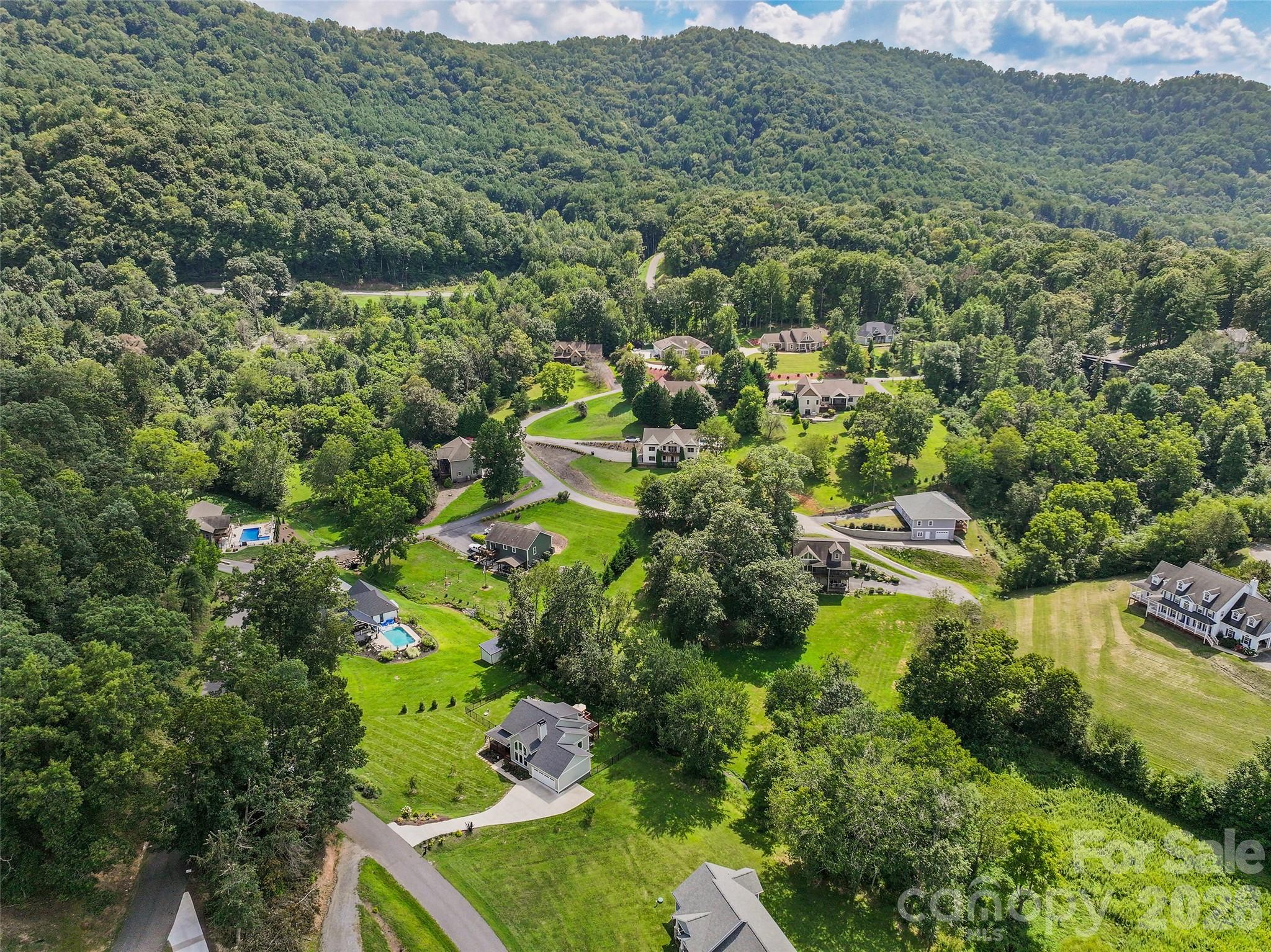 31 Baby Bear Cove — Clyde