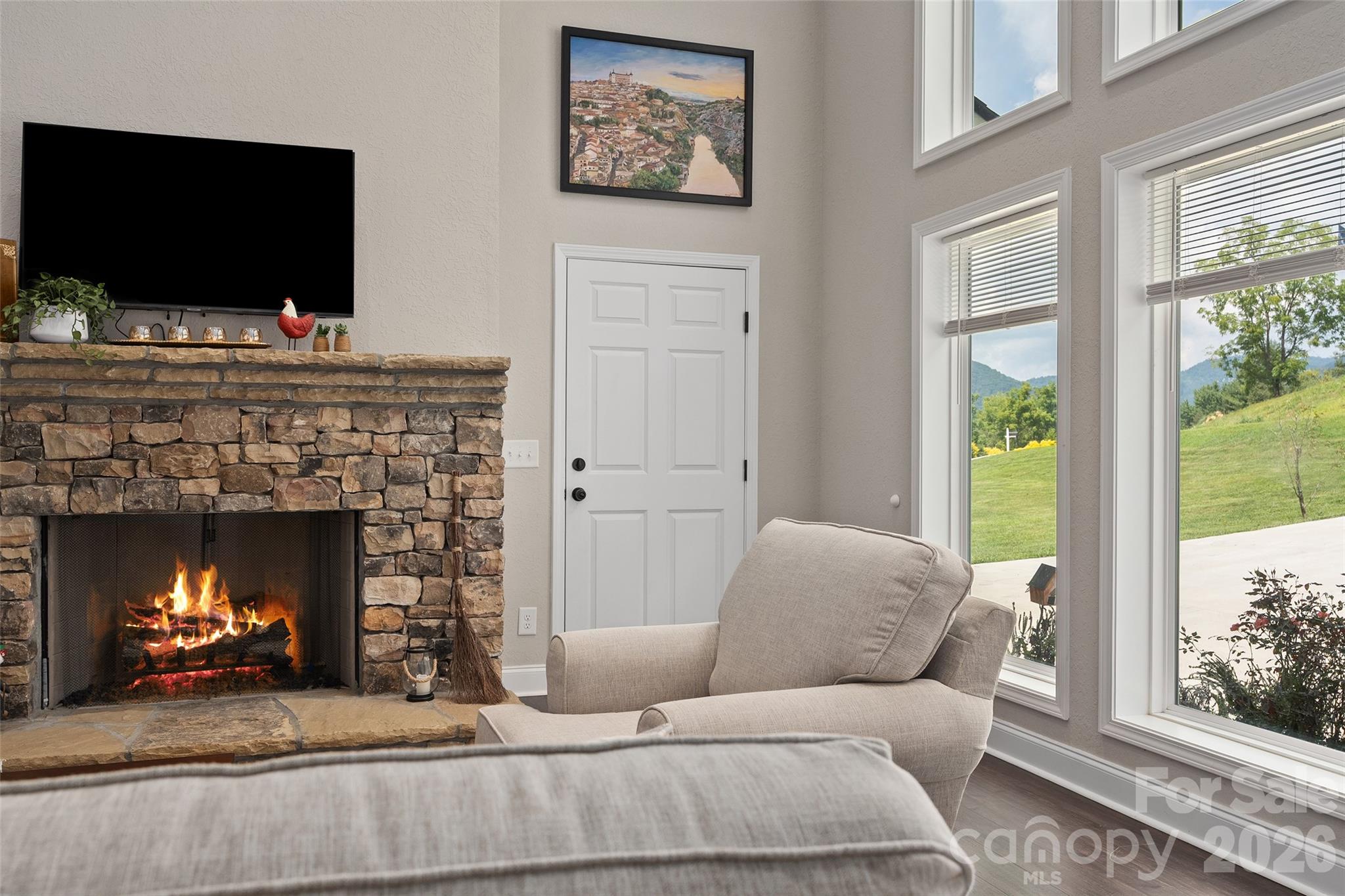 31 Baby Bear Cove — Clyde